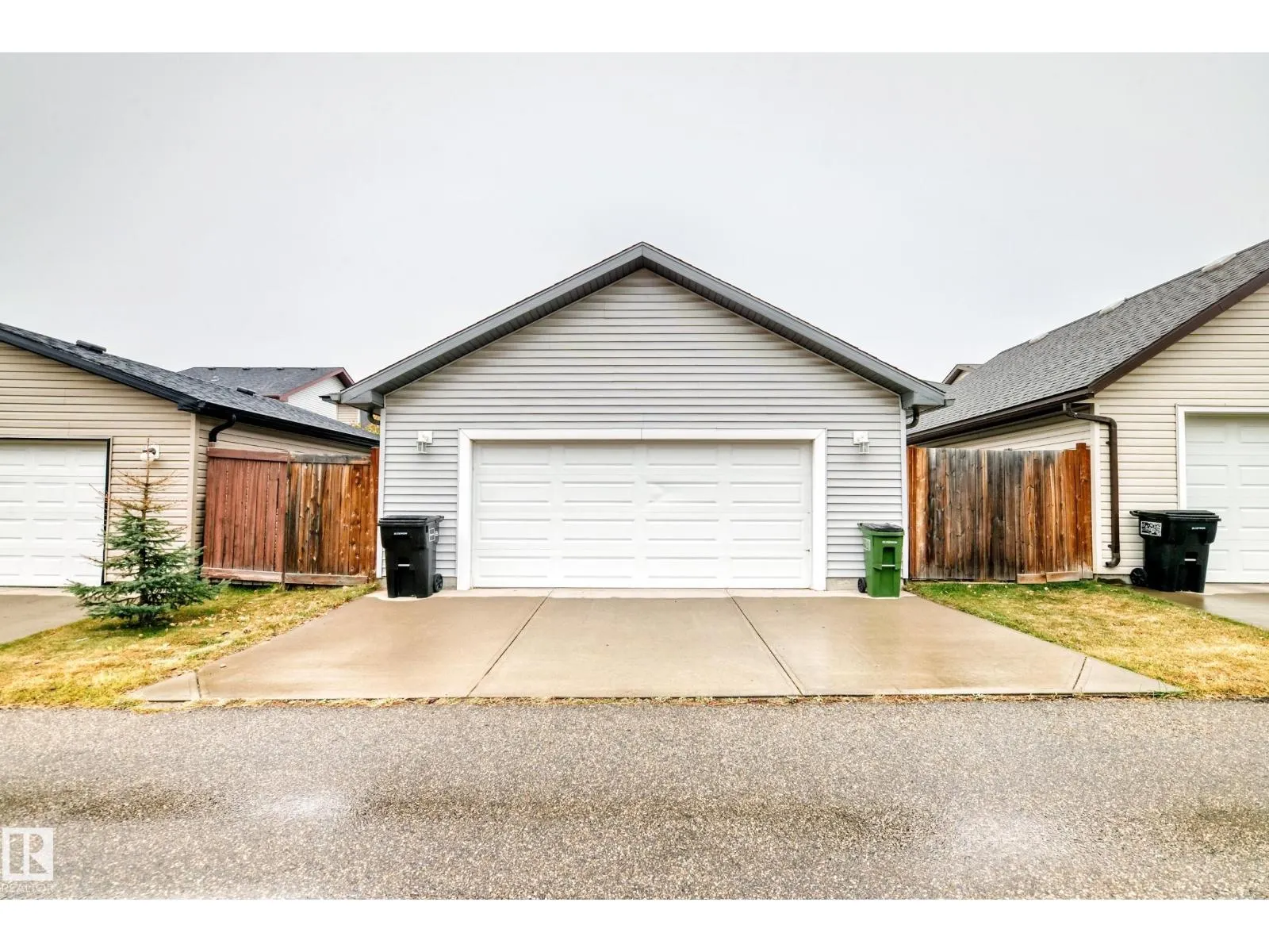 1515 TOWNE CENTRE BV NW