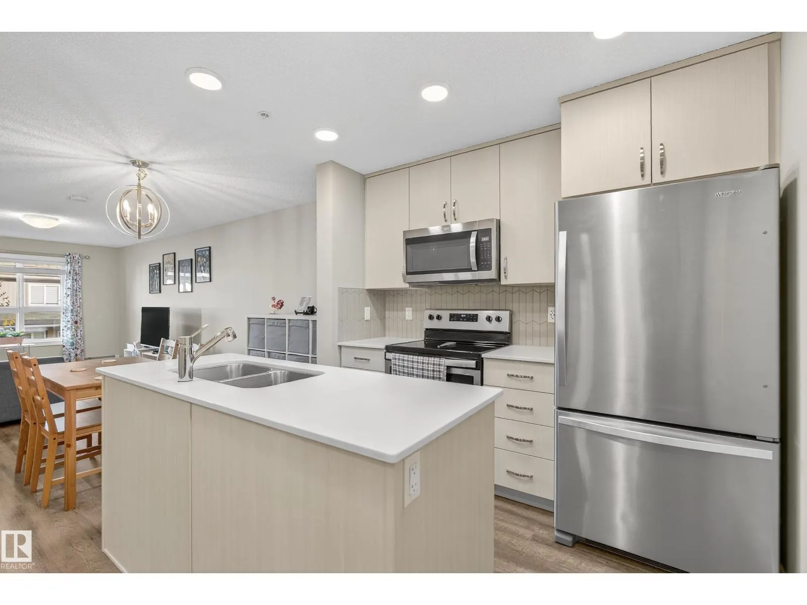 #316 1506 TAMARACK BV NW