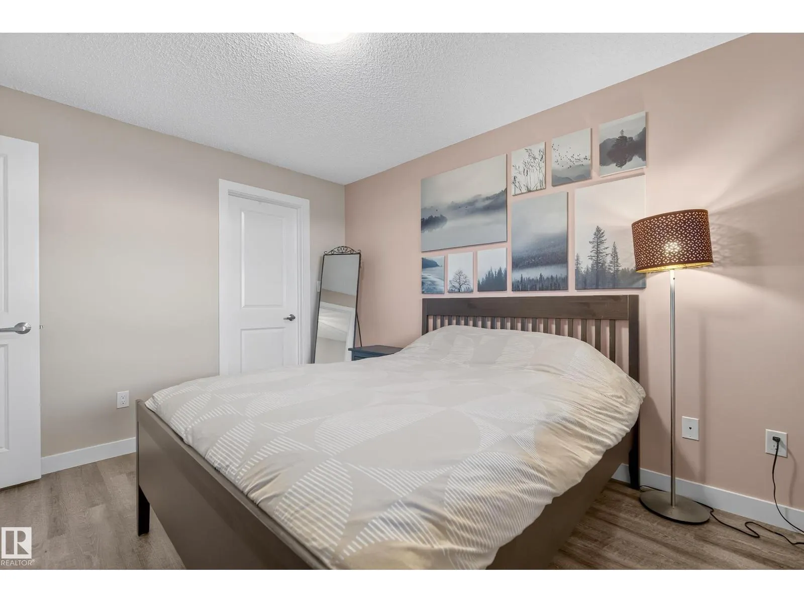#316 1506 TAMARACK BV NW