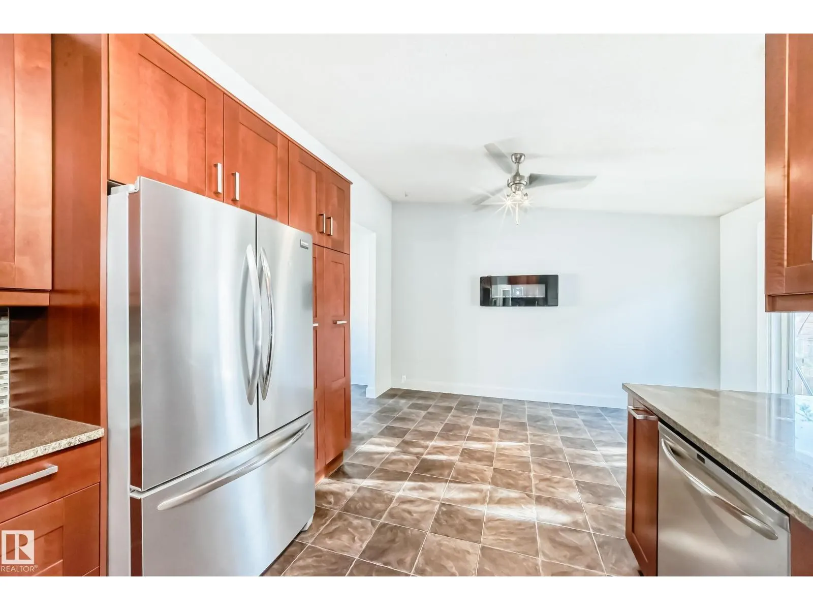 18215 80A AV NW