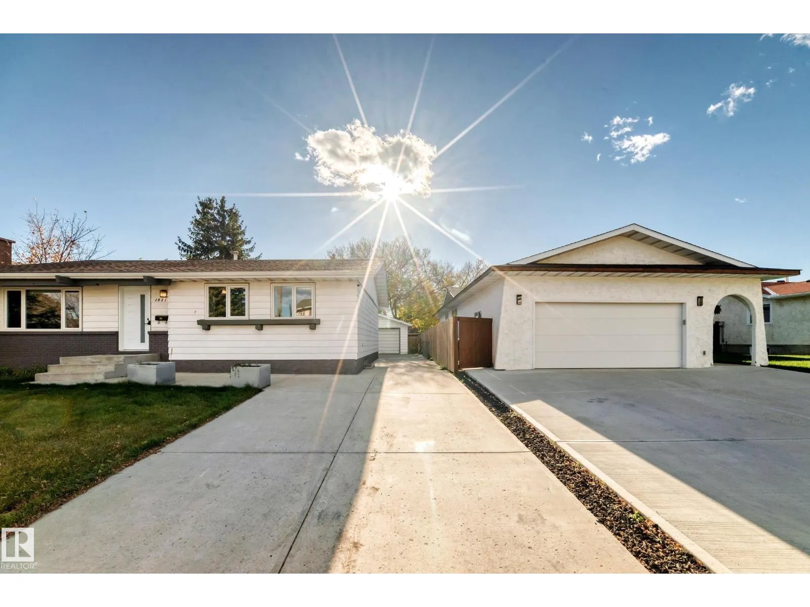 18215 80A AV NW
