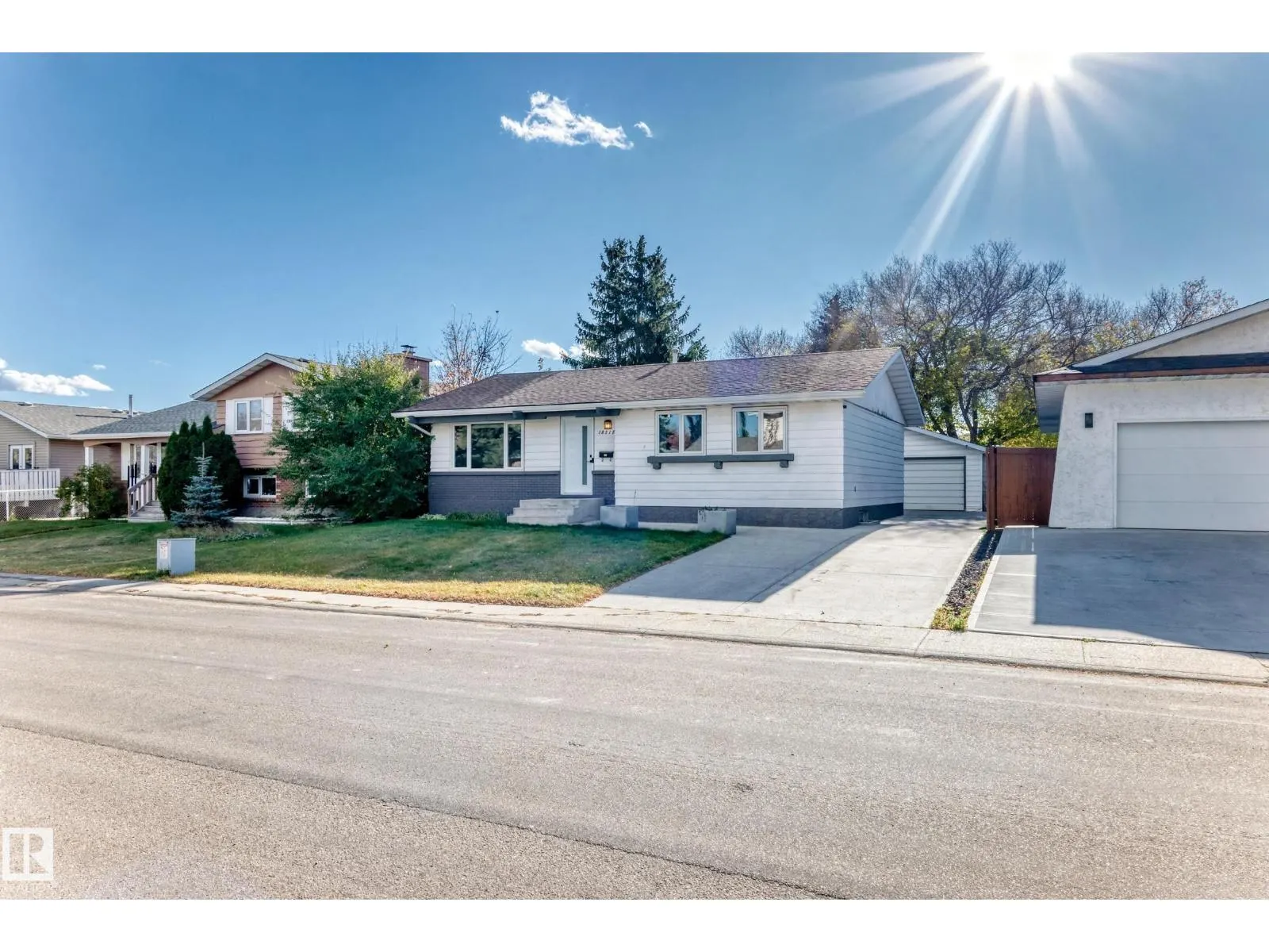 18215 80A AV NW