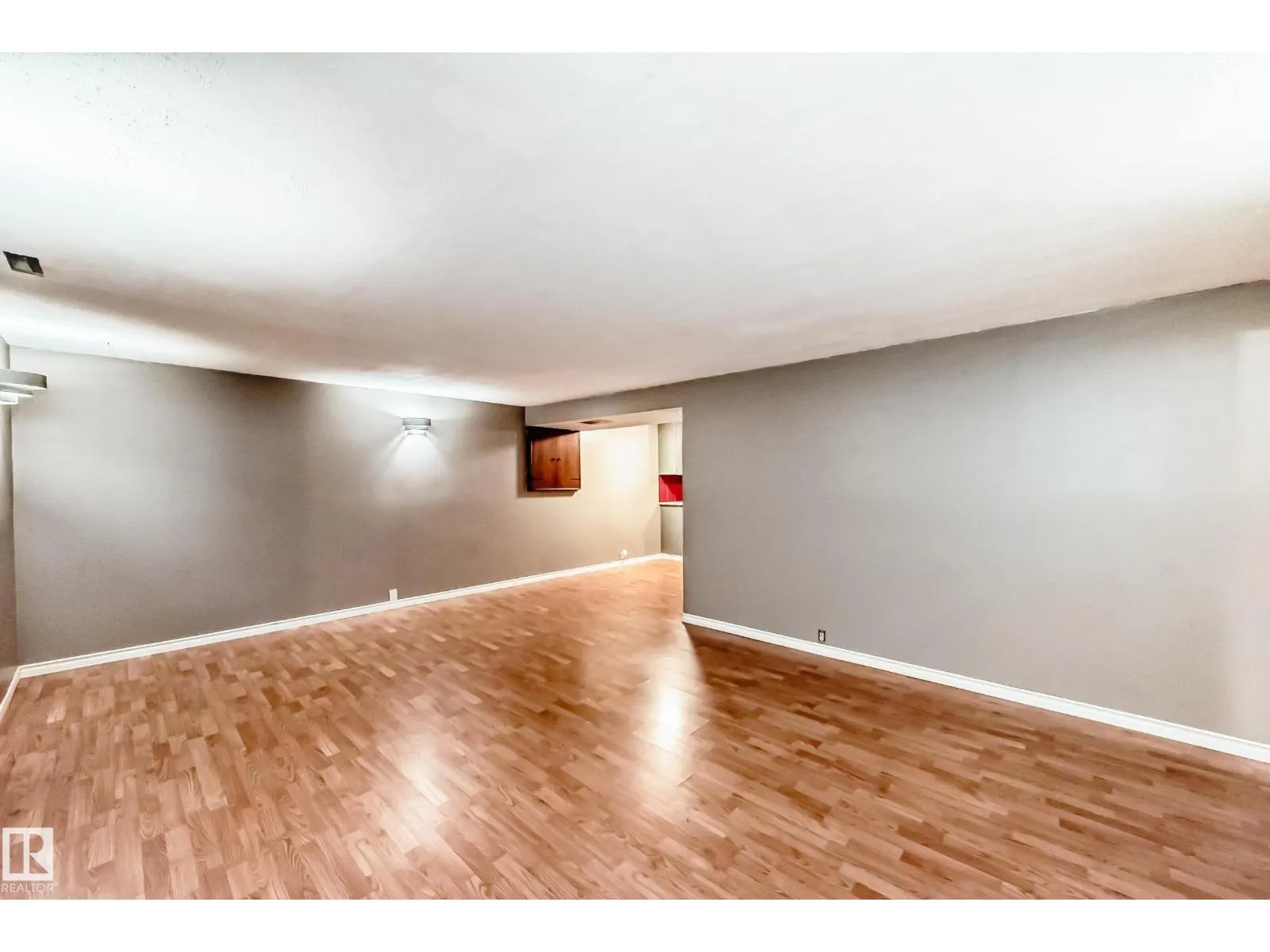 18215 80A AV NW