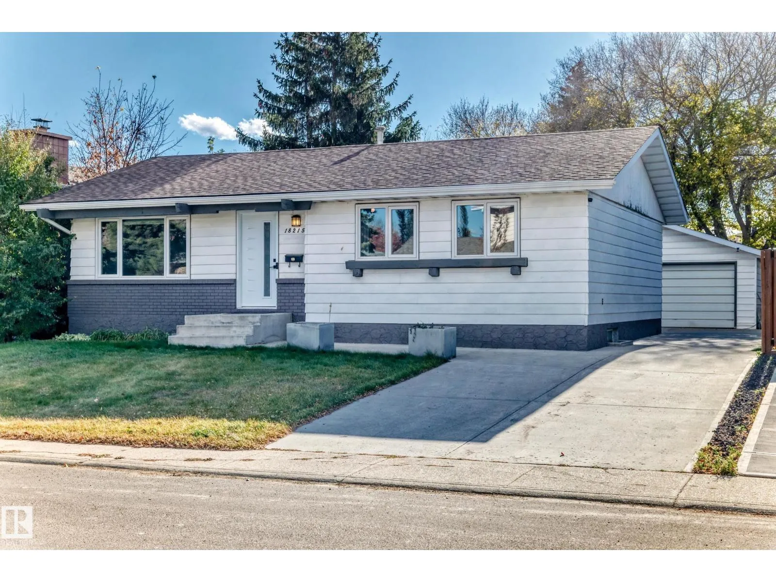 18215 80A AV NW