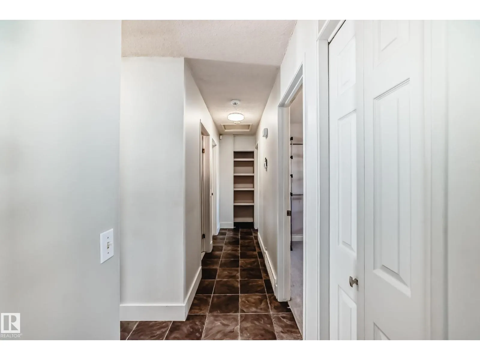 18215 80A AV NW