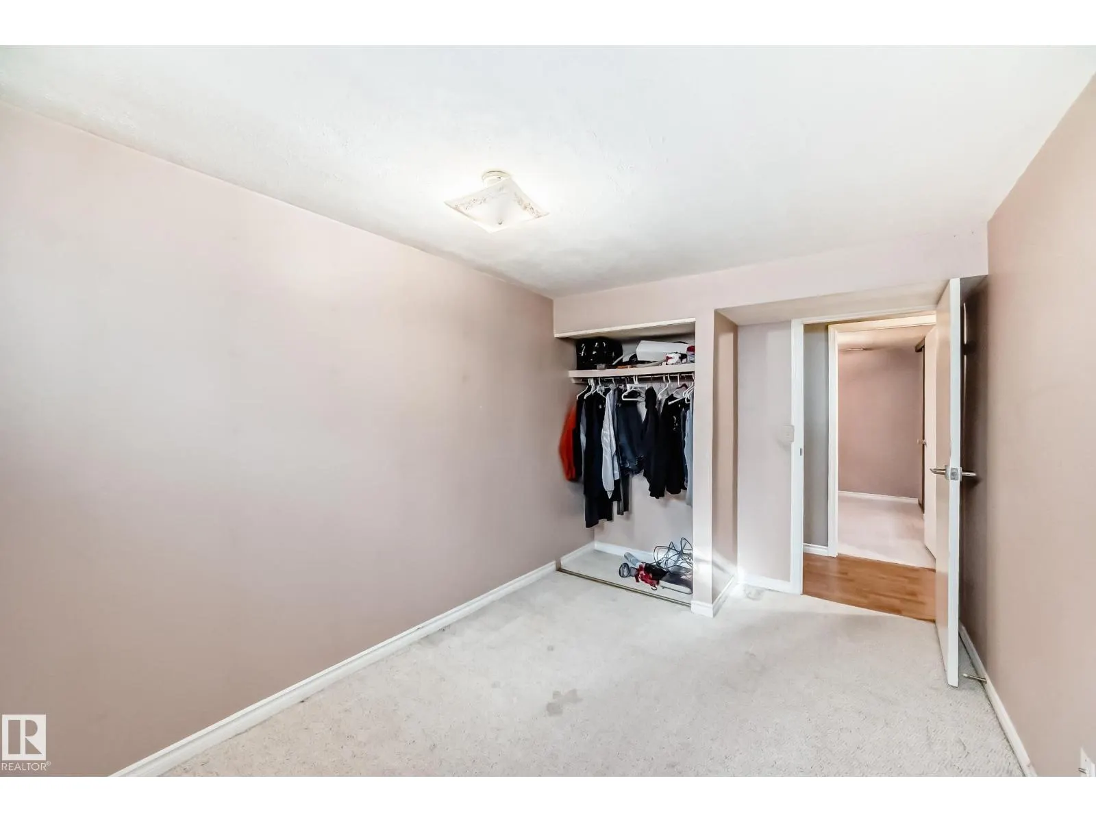 18215 80A AV NW