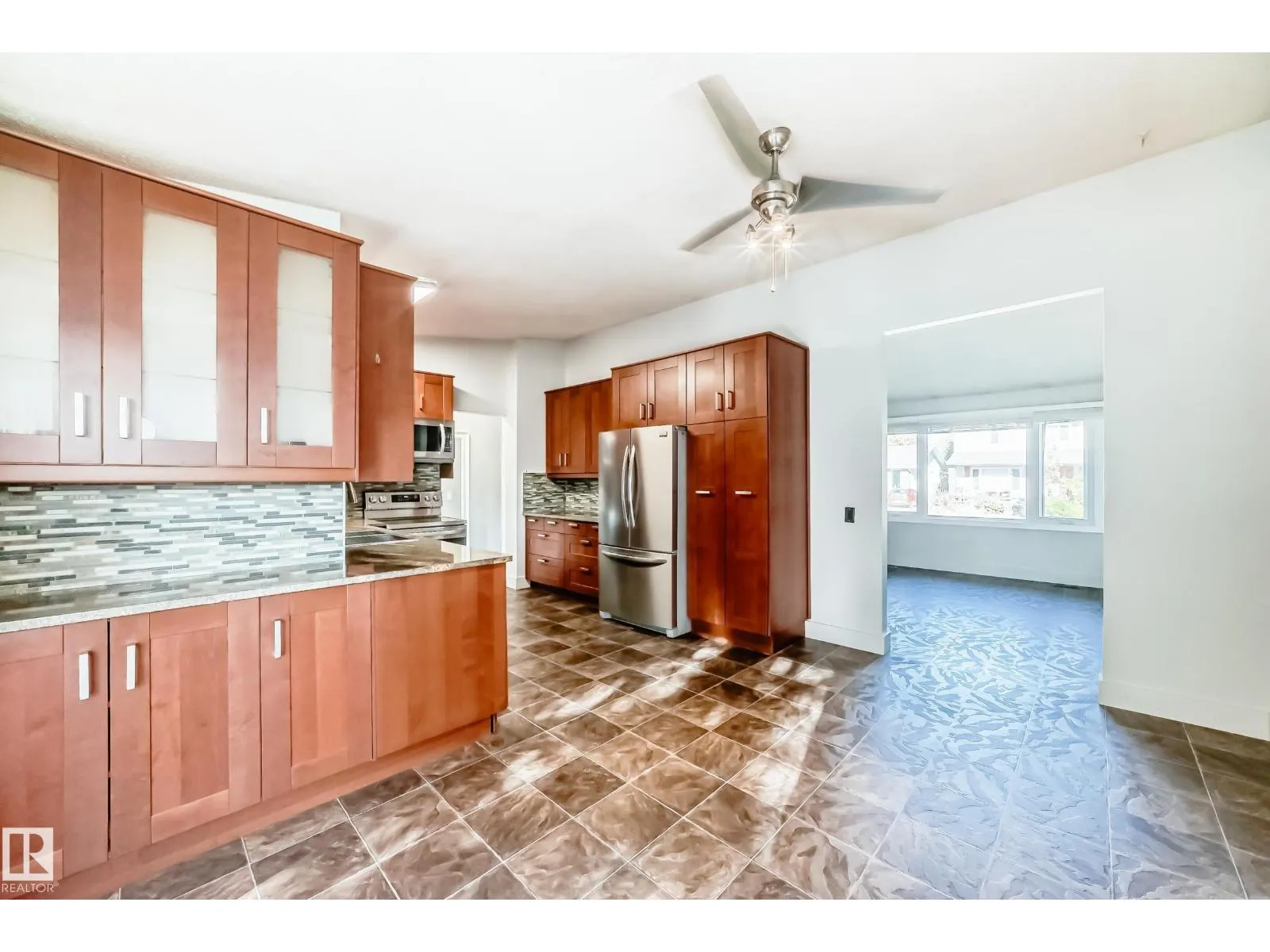 18215 80A AV NW