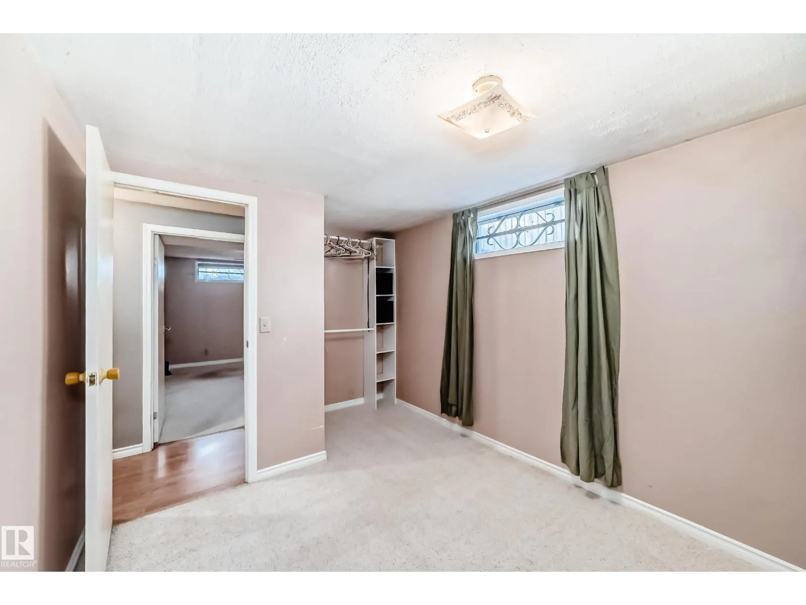 18215 80A AV NW