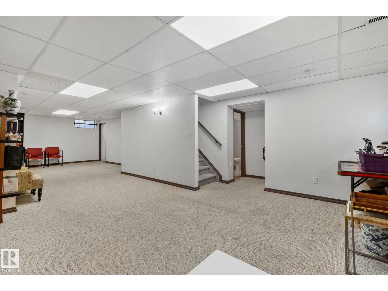 12218 143 AV NW