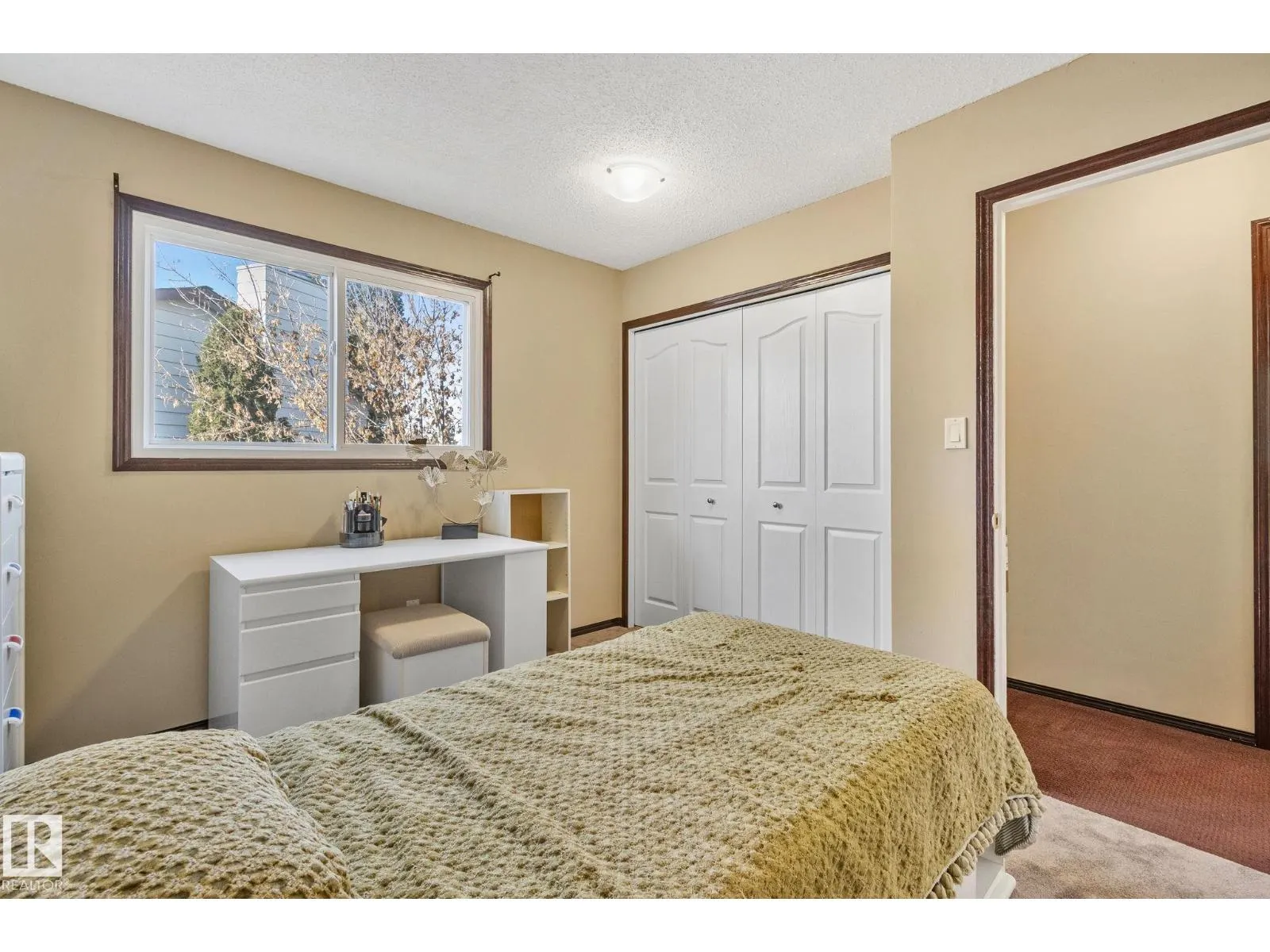 12218 143 AV NW