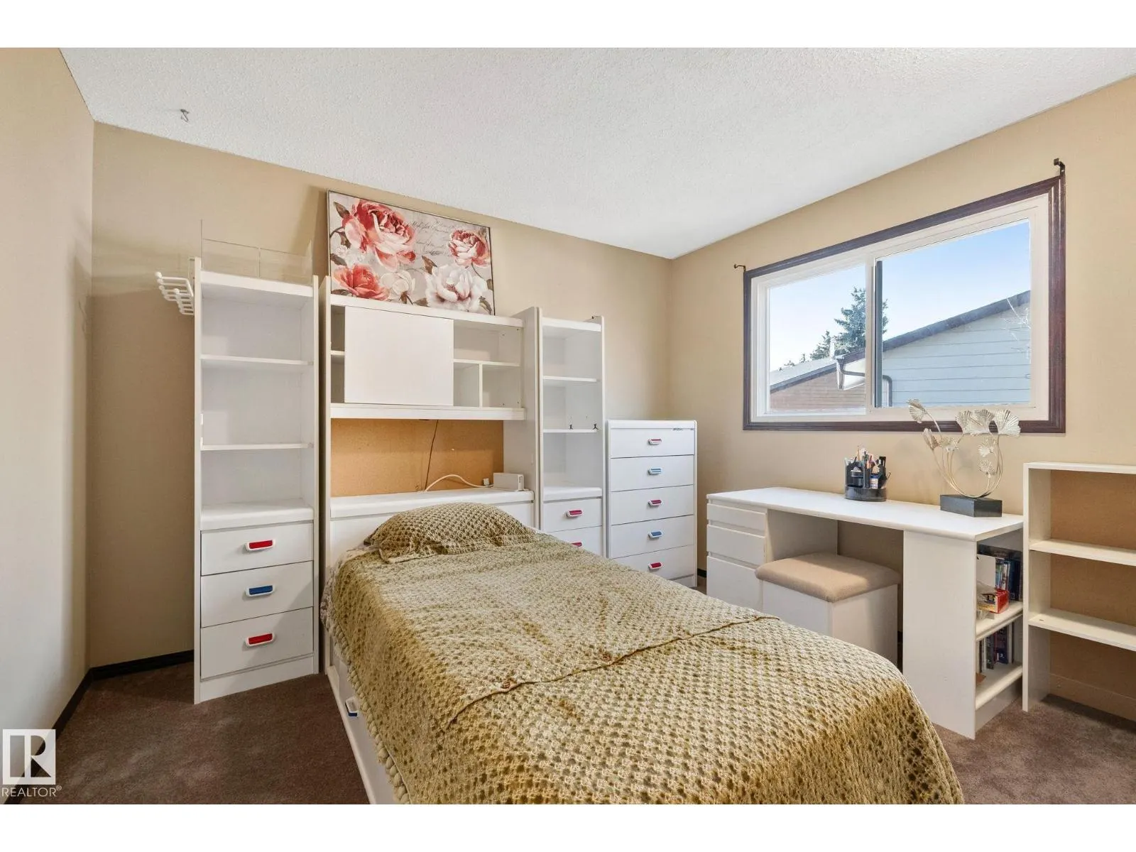12218 143 AV NW
