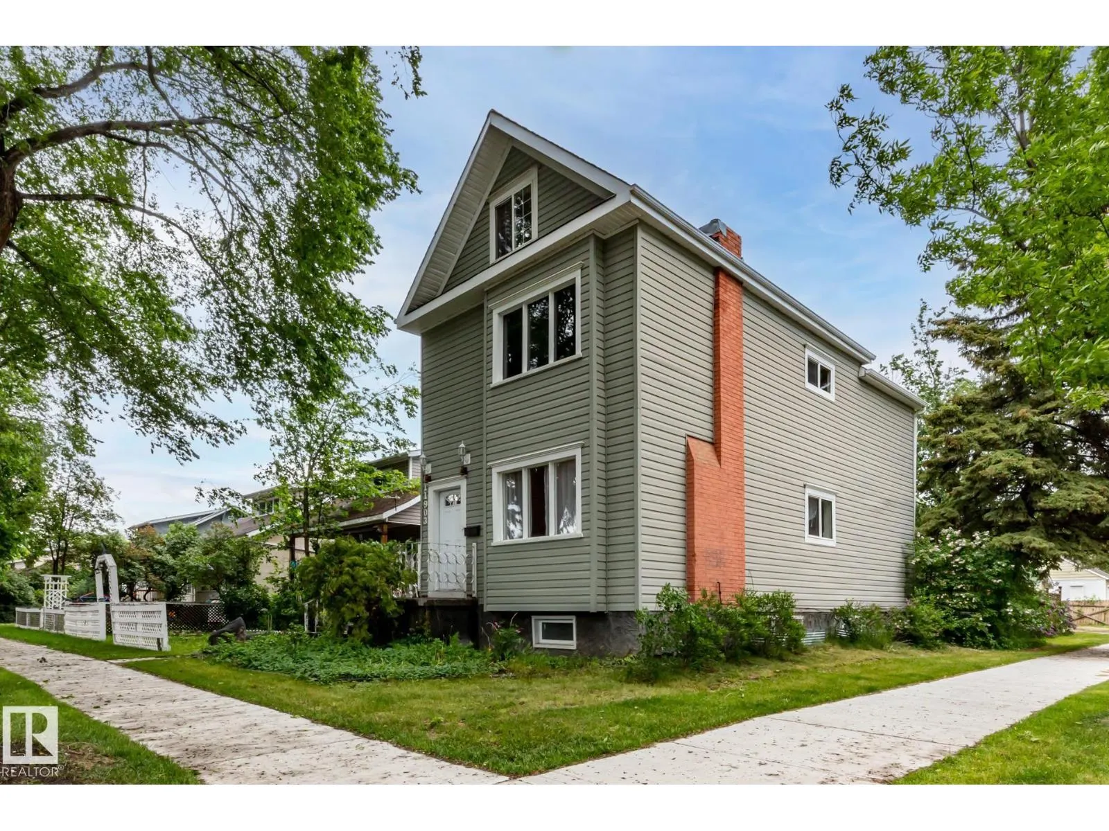11903 91 ST NW