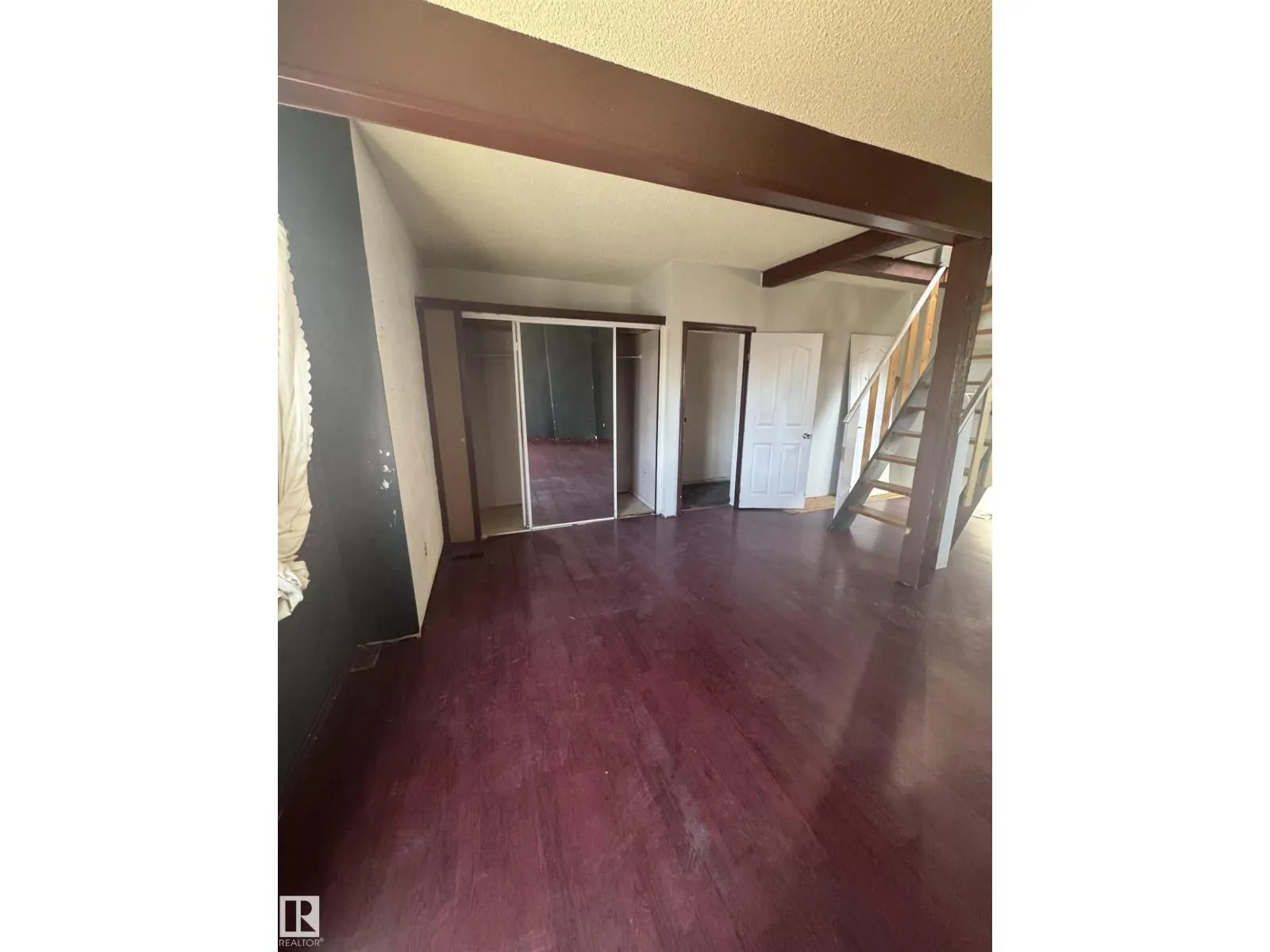 11903 91 ST NW