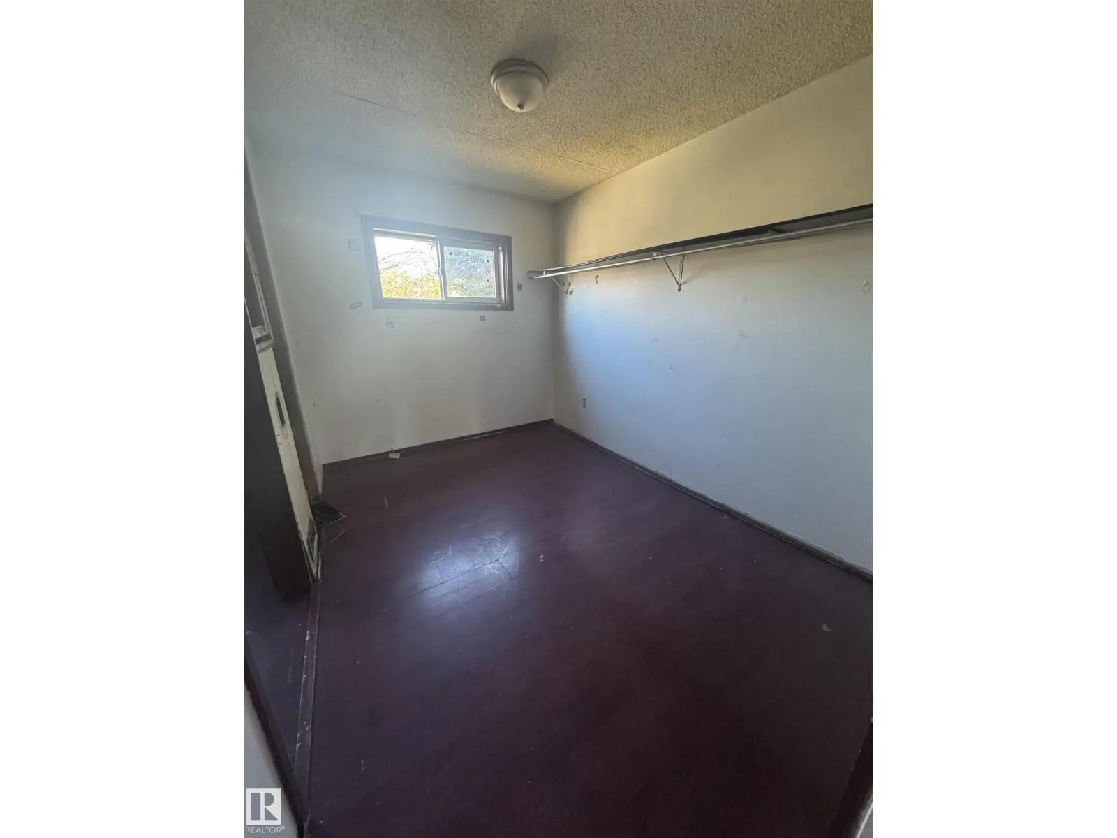 11903 91 ST NW