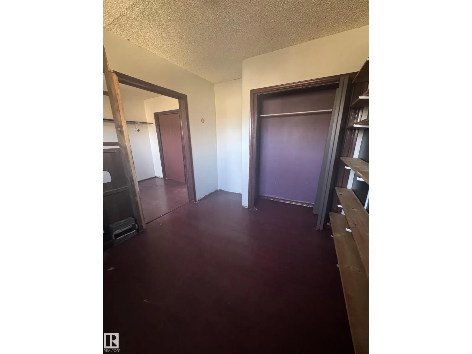 11903 91 ST NW