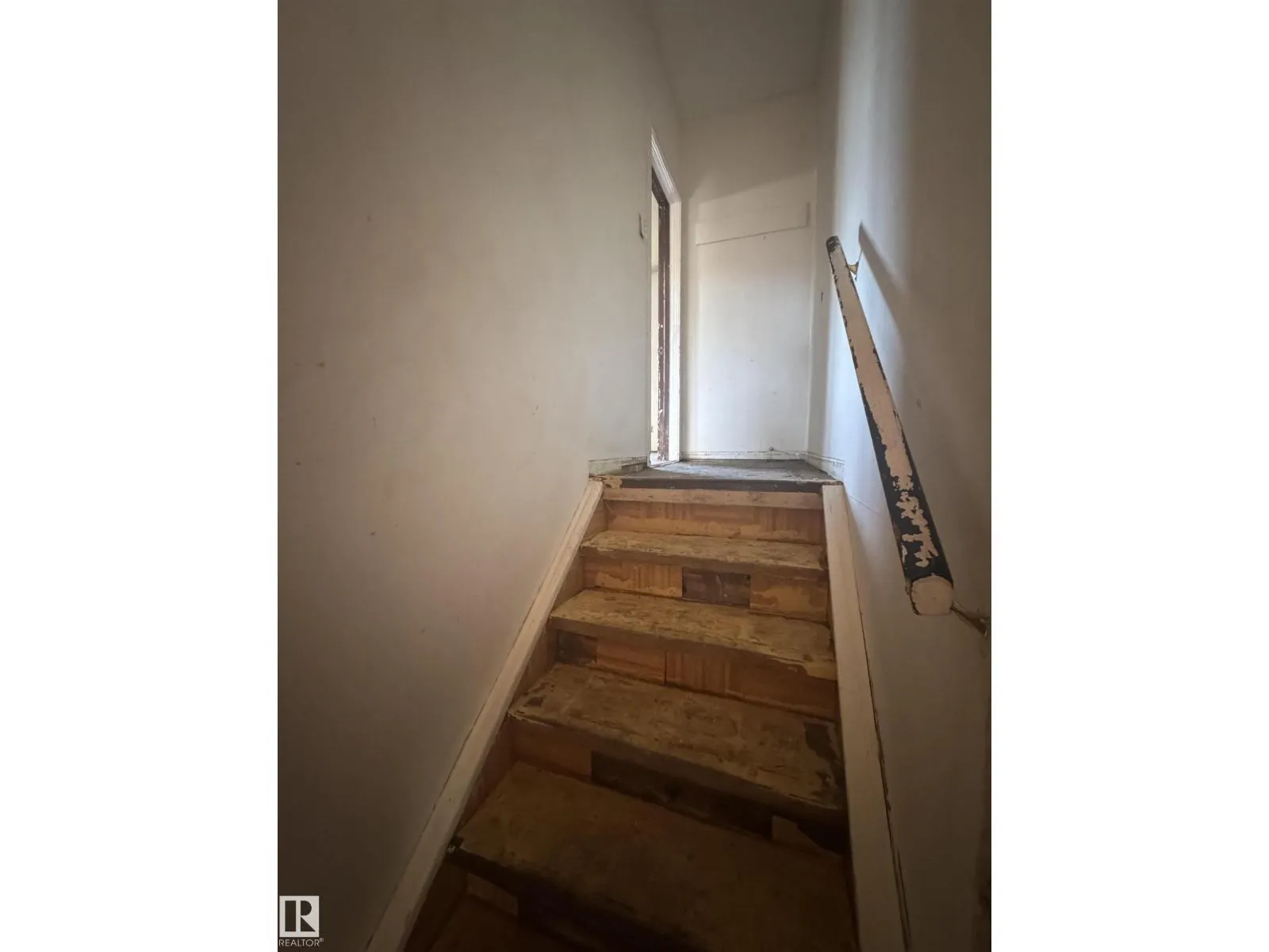 11903 91 ST NW