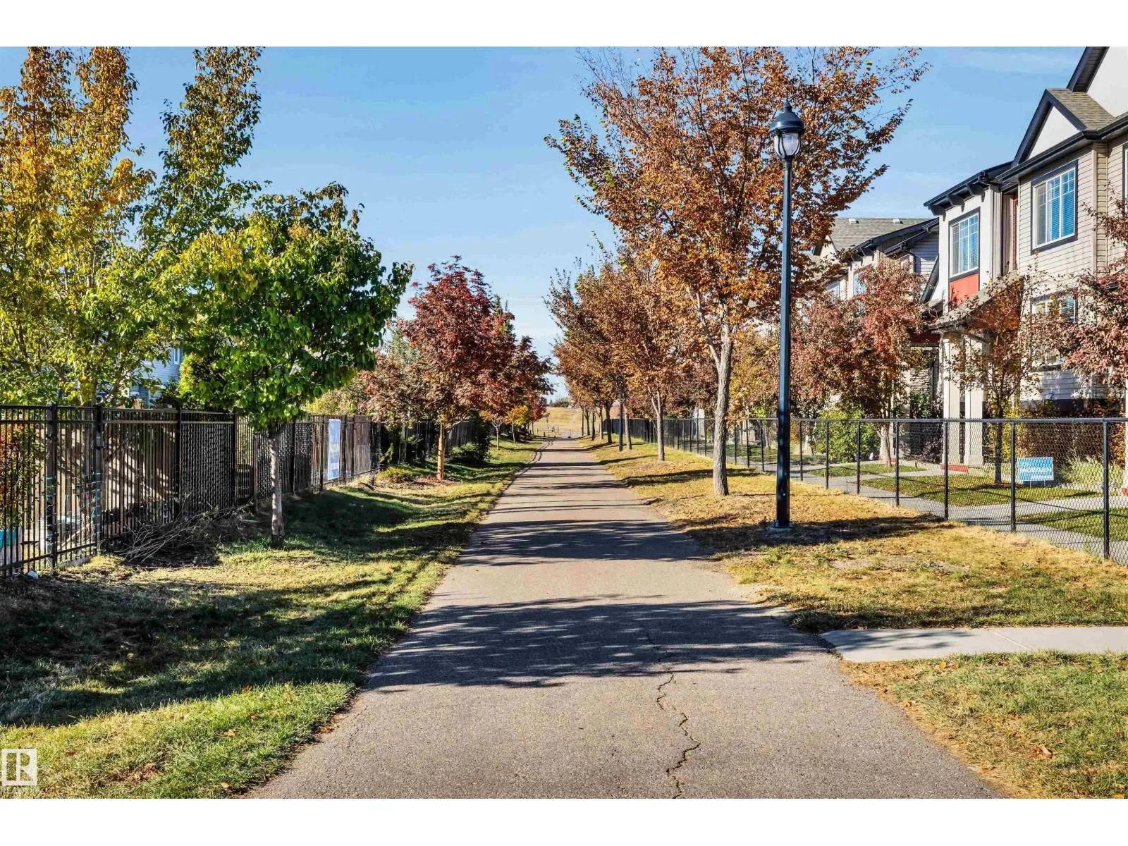 1690 CUNNINGHAM WY SW