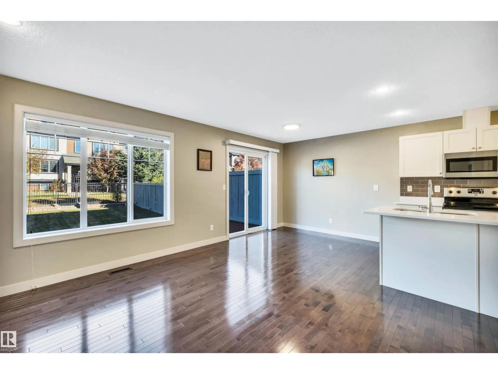 1690 CUNNINGHAM WY SW