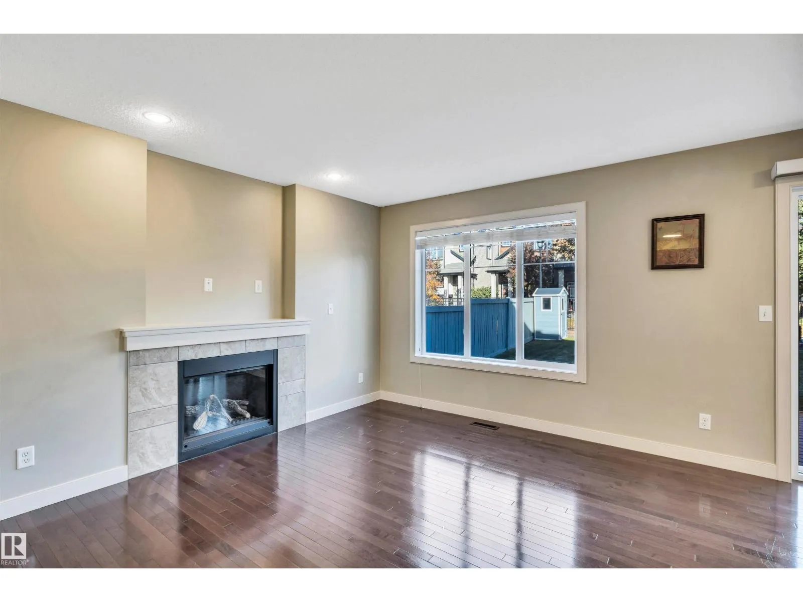 1690 CUNNINGHAM WY SW