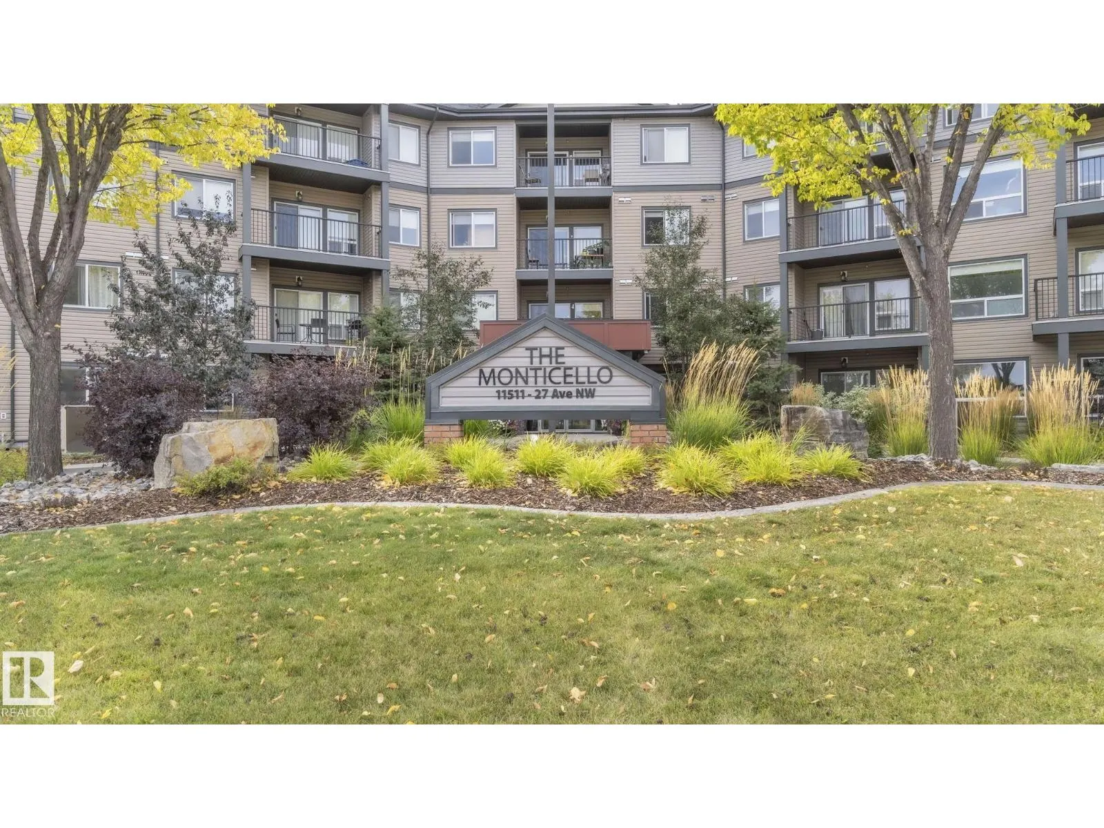 #213 11511 27 AV NW