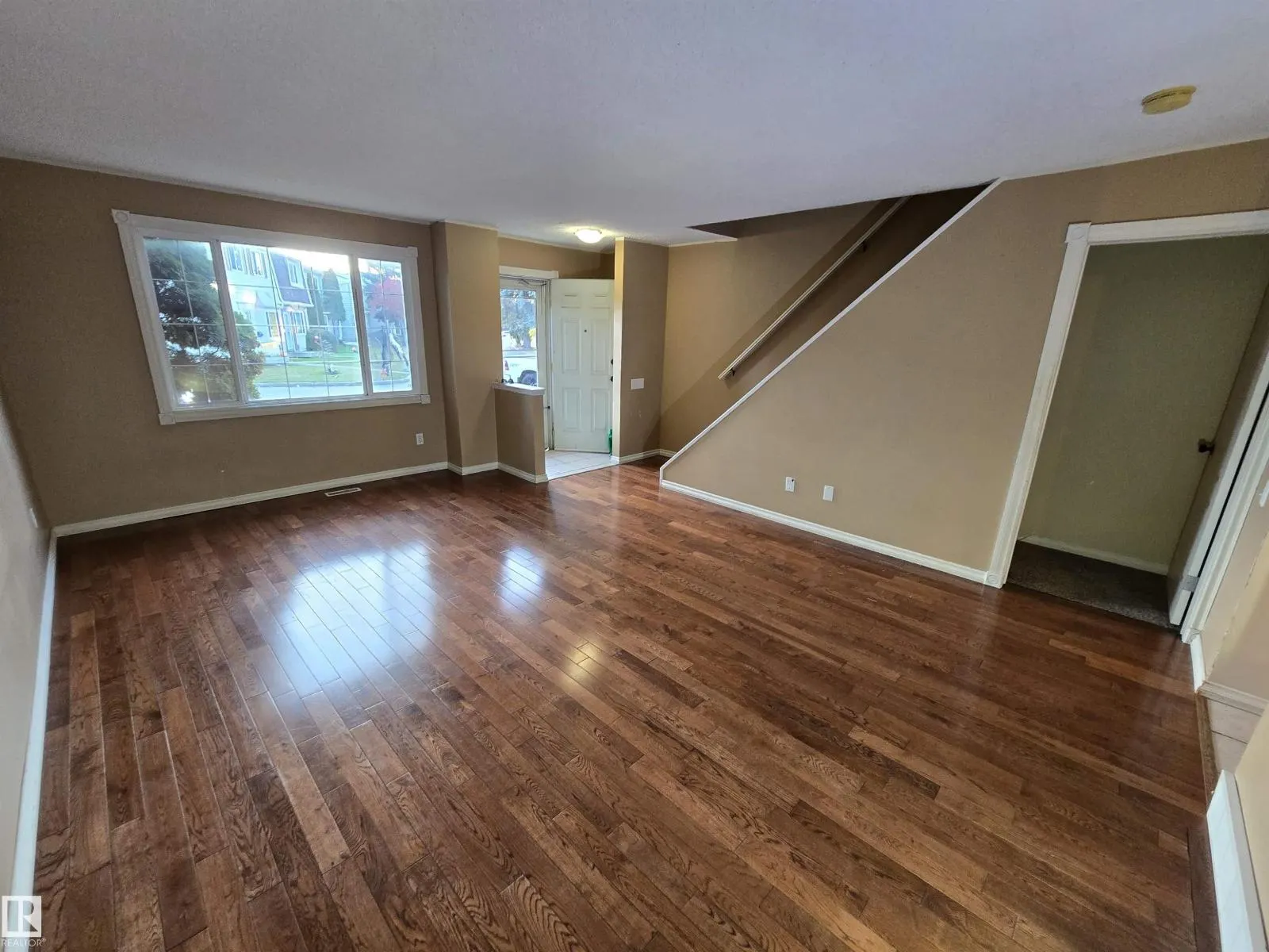 8019 178 ST NW
