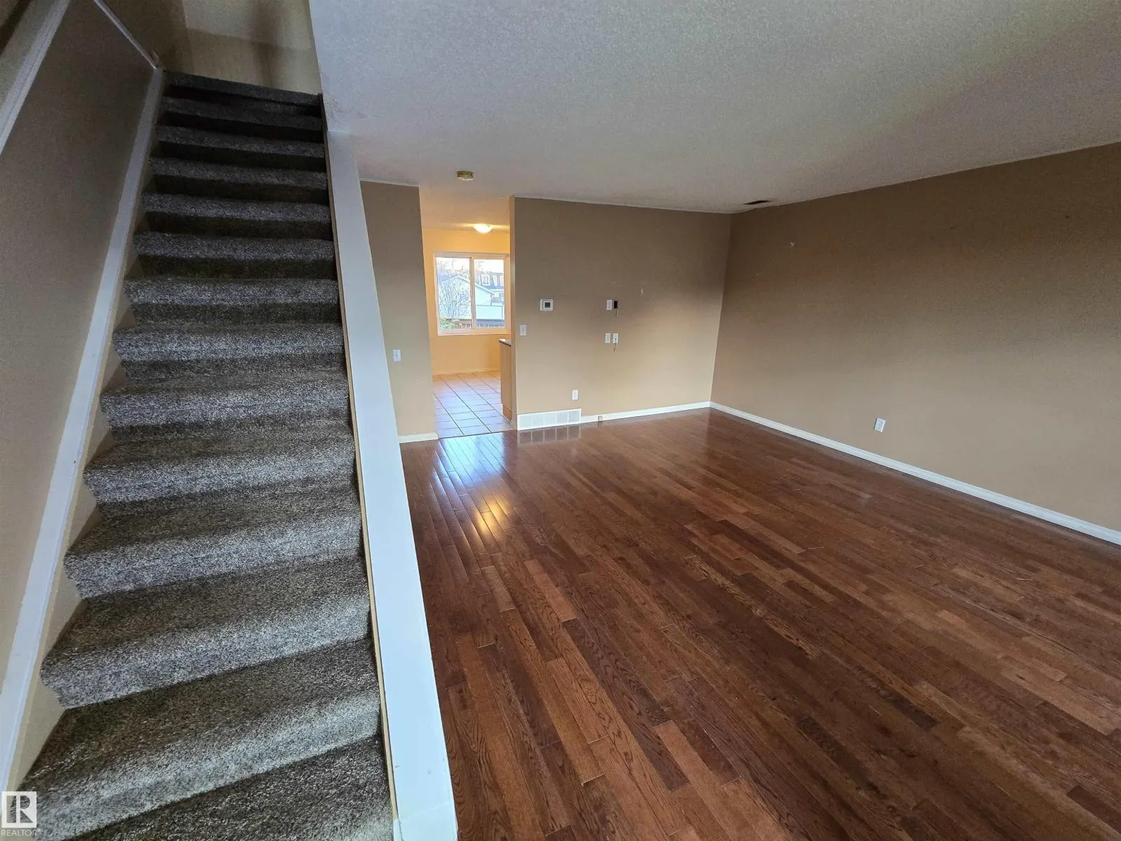 8019 178 ST NW