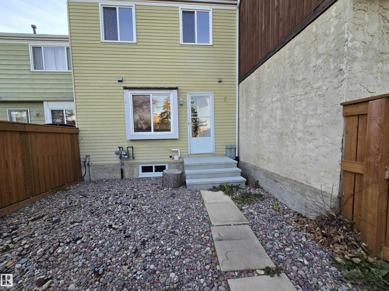 8019 178 ST NW
