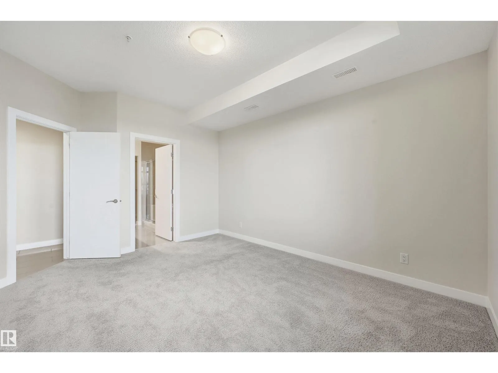 #413 625 LEGER WY NW
