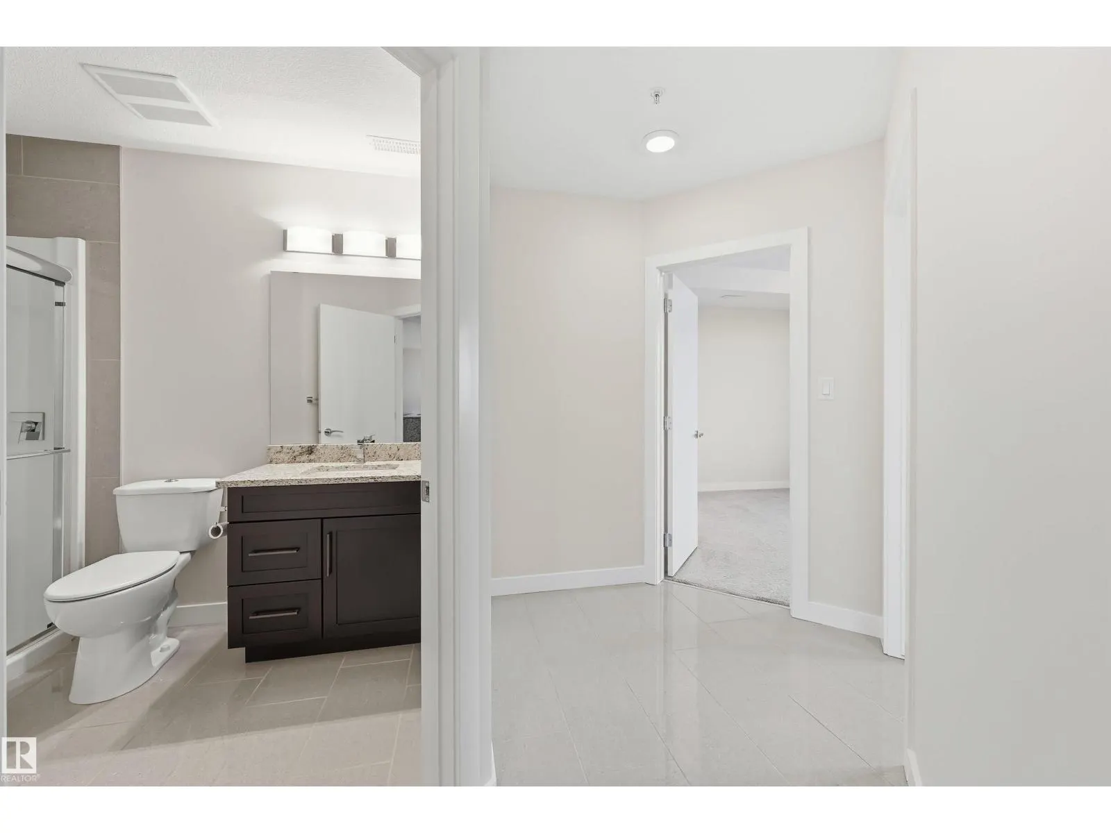 #413 625 LEGER WY NW