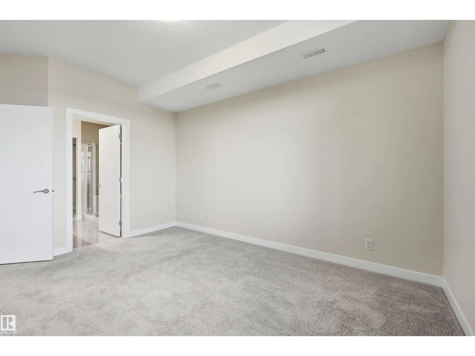 #413 625 LEGER WY NW