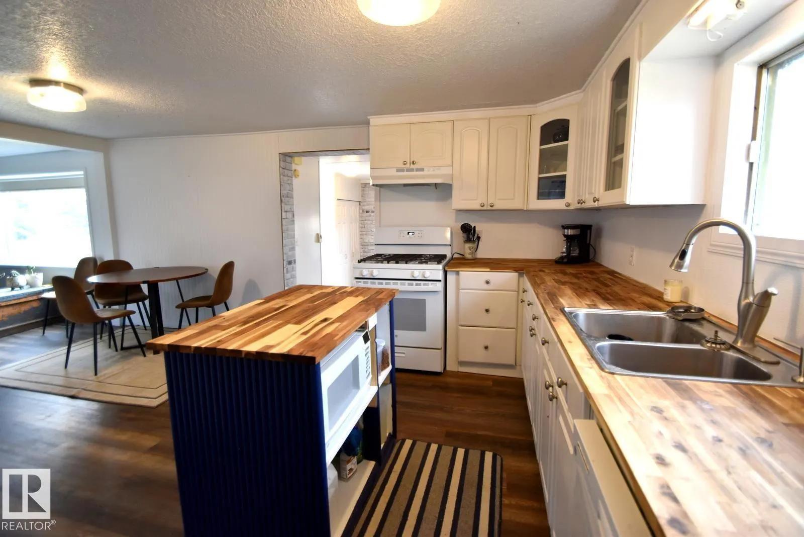 63114 Rge Rd 270 (Jarvie)