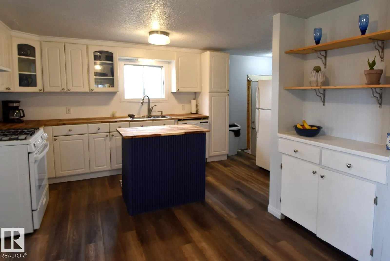 63114 Rge Rd 270 (Jarvie)