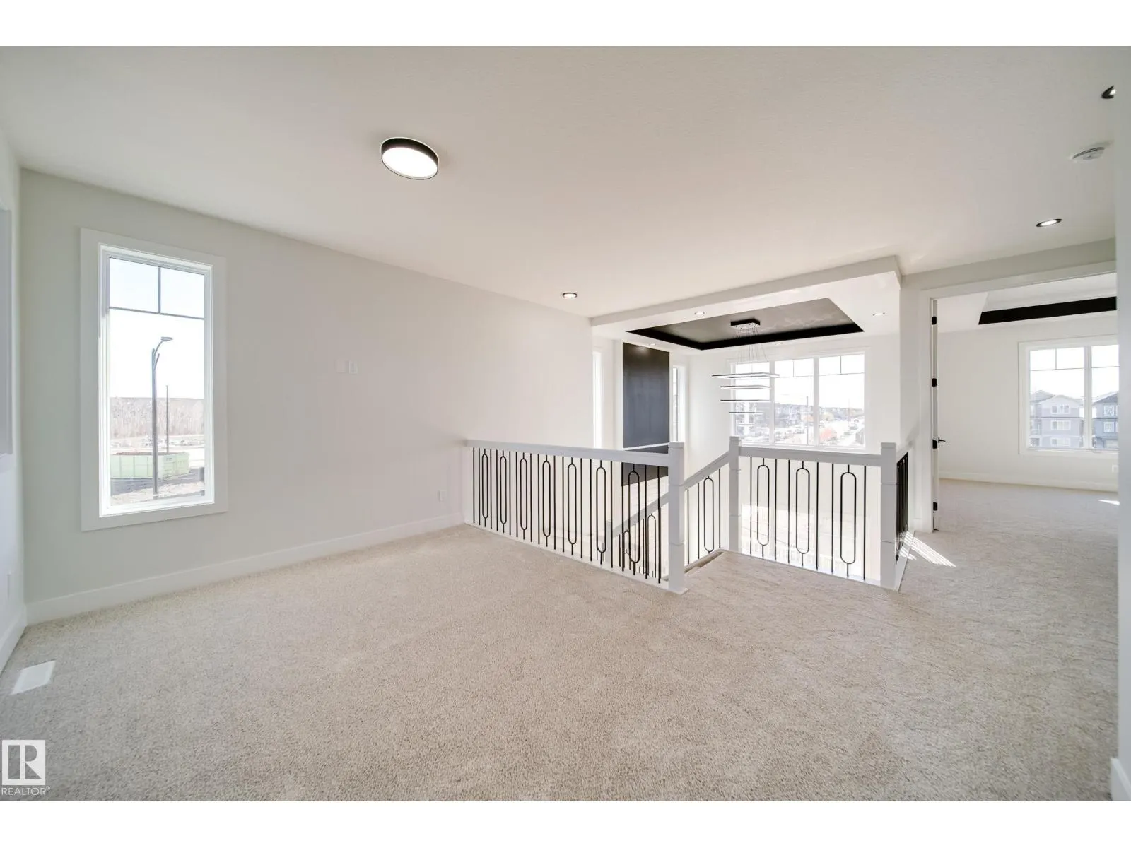 8511 183 AV NW NW