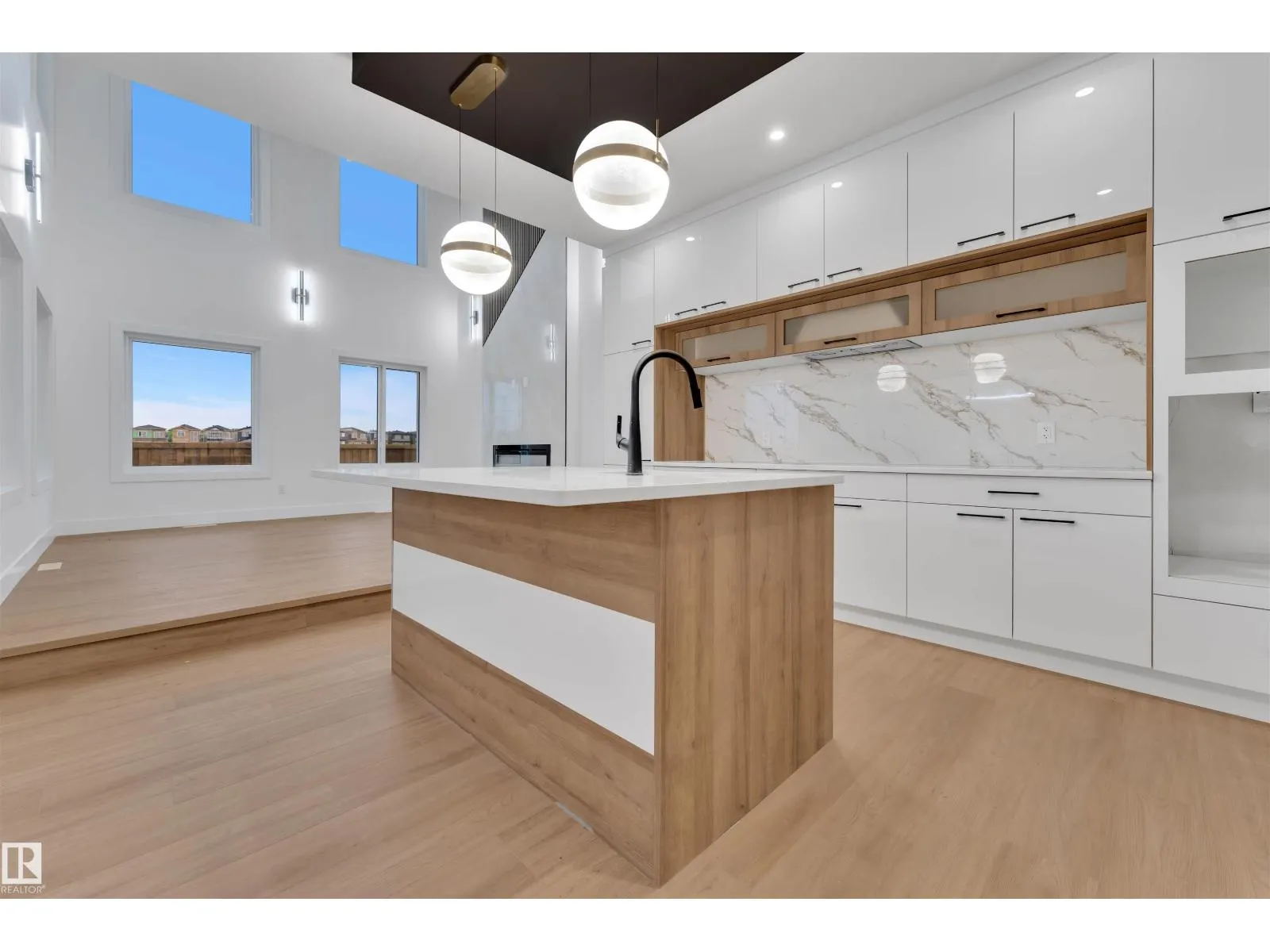6310 20 ST NE