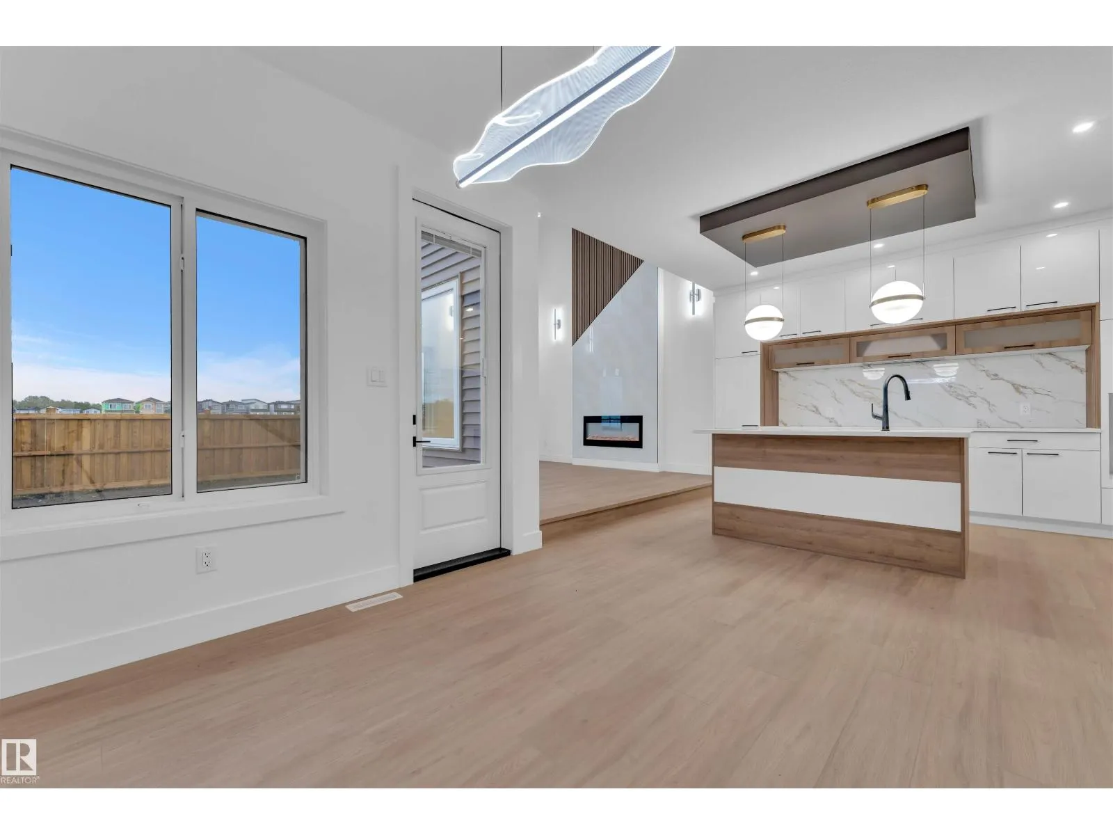 6310 20 ST NE