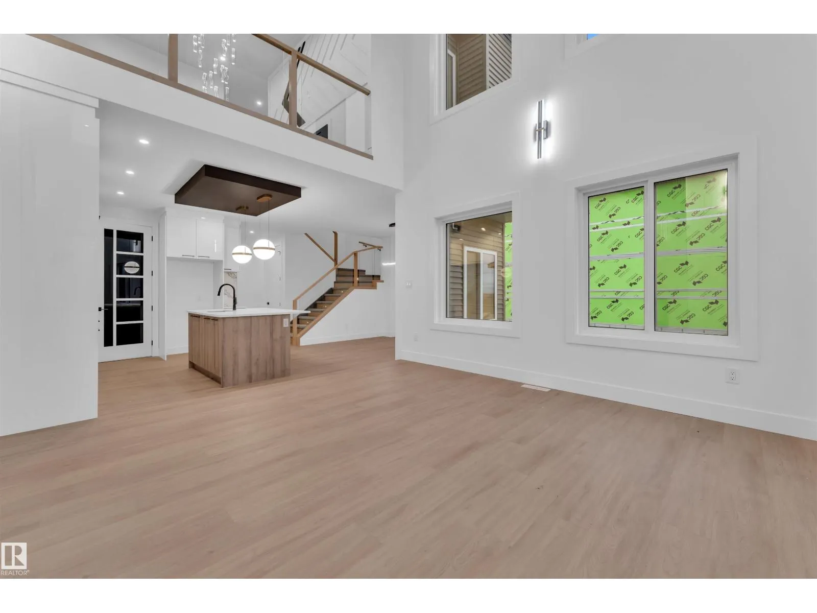 6310 20 ST NE