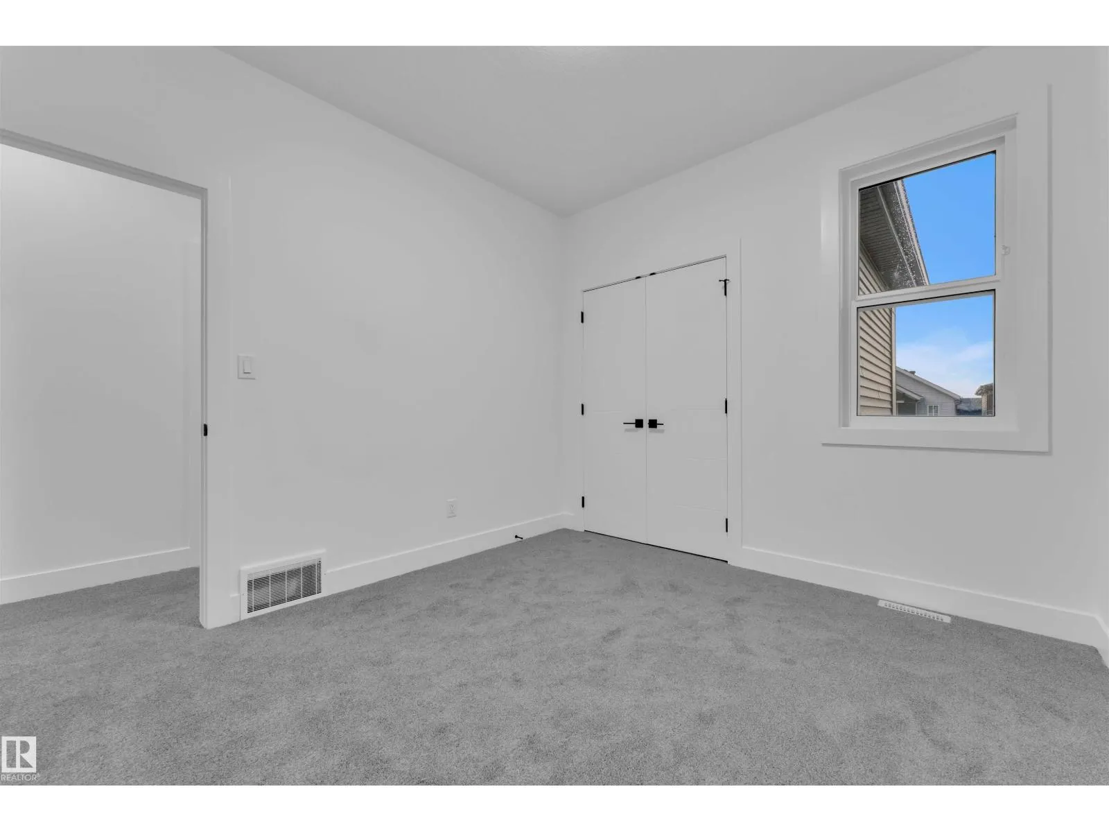 6310 20 ST NE