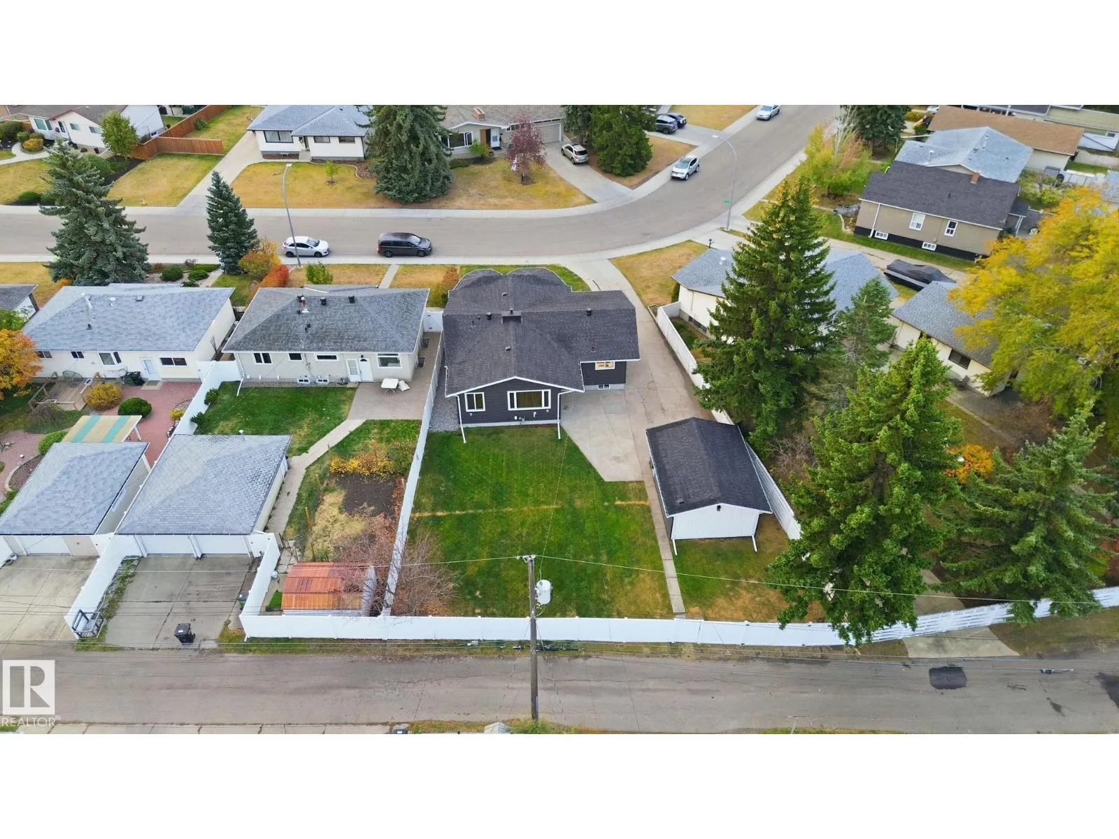 10524 134 AV NW