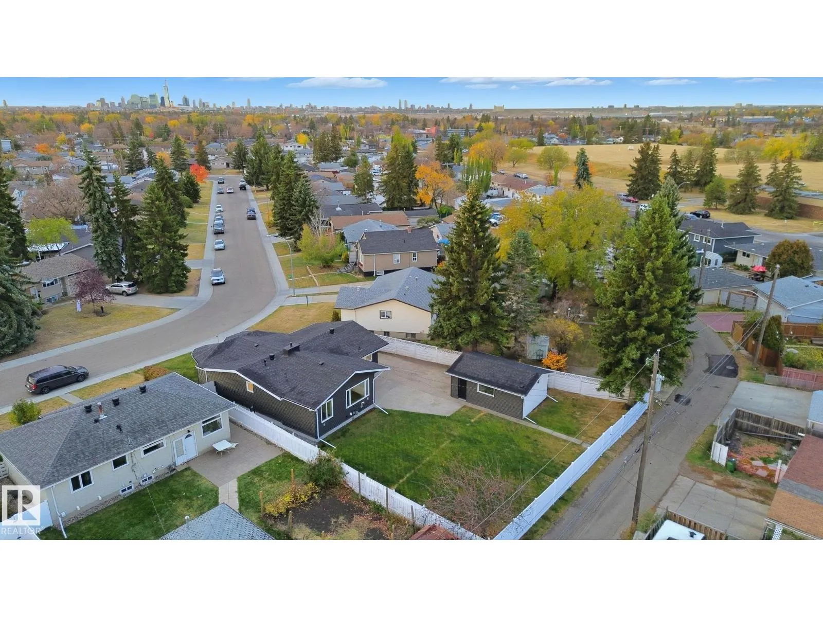 10524 134 AV NW
