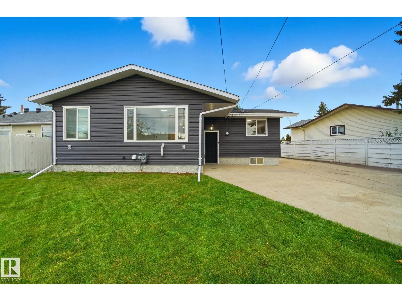 10524 134 AV NW
