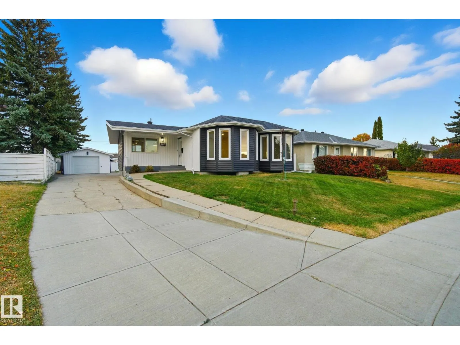 10524 134 AV NW