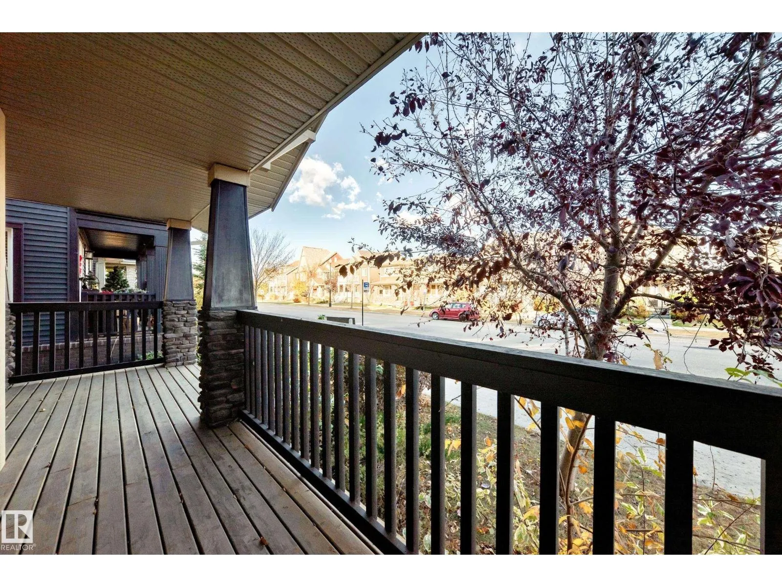 283 GRIESBACH RD NW