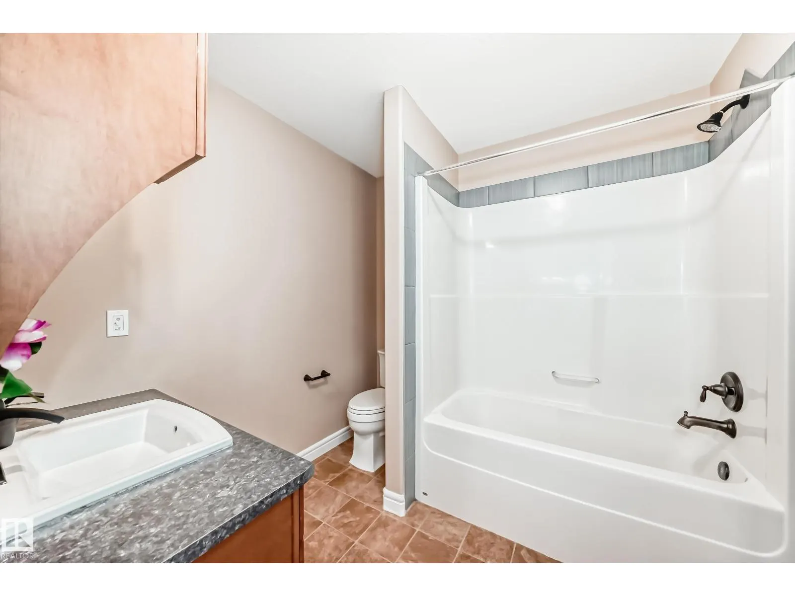 283 GRIESBACH RD NW