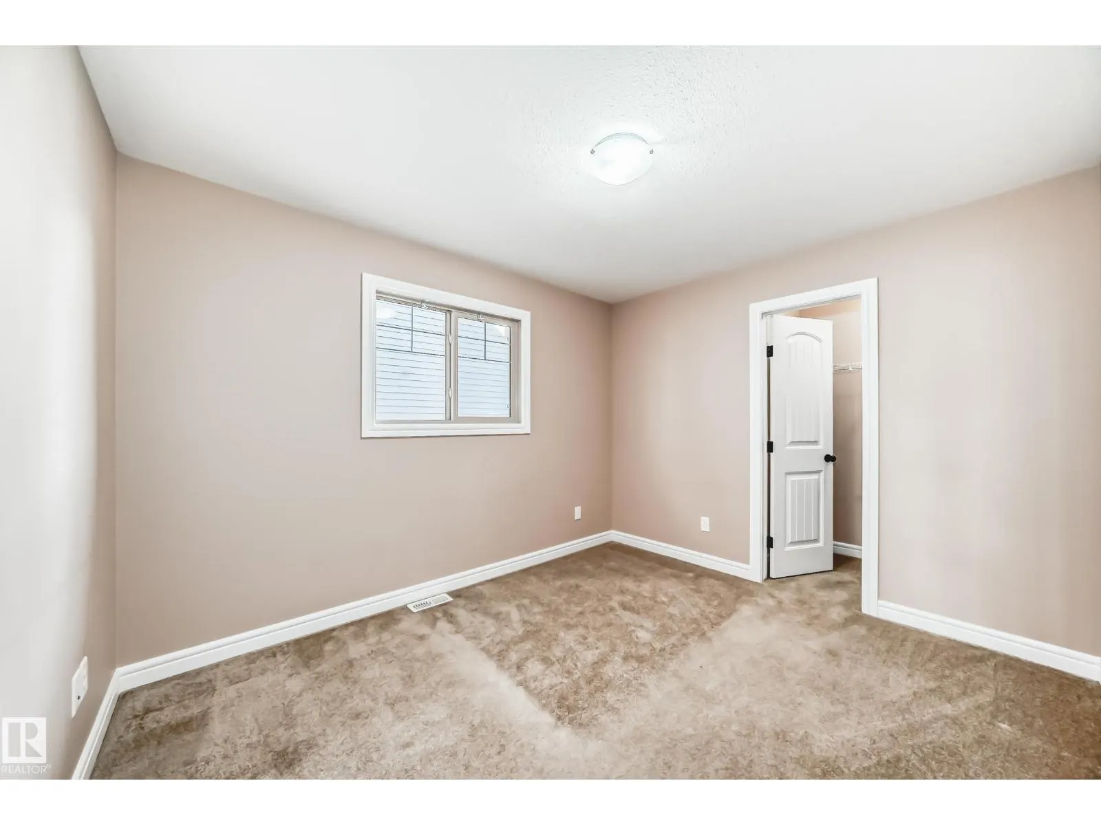 283 GRIESBACH RD NW