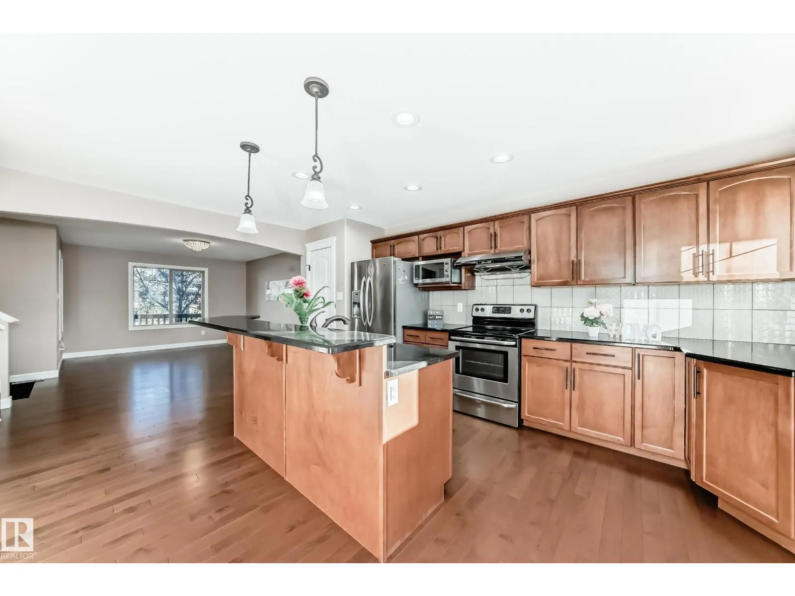 283 GRIESBACH RD NW