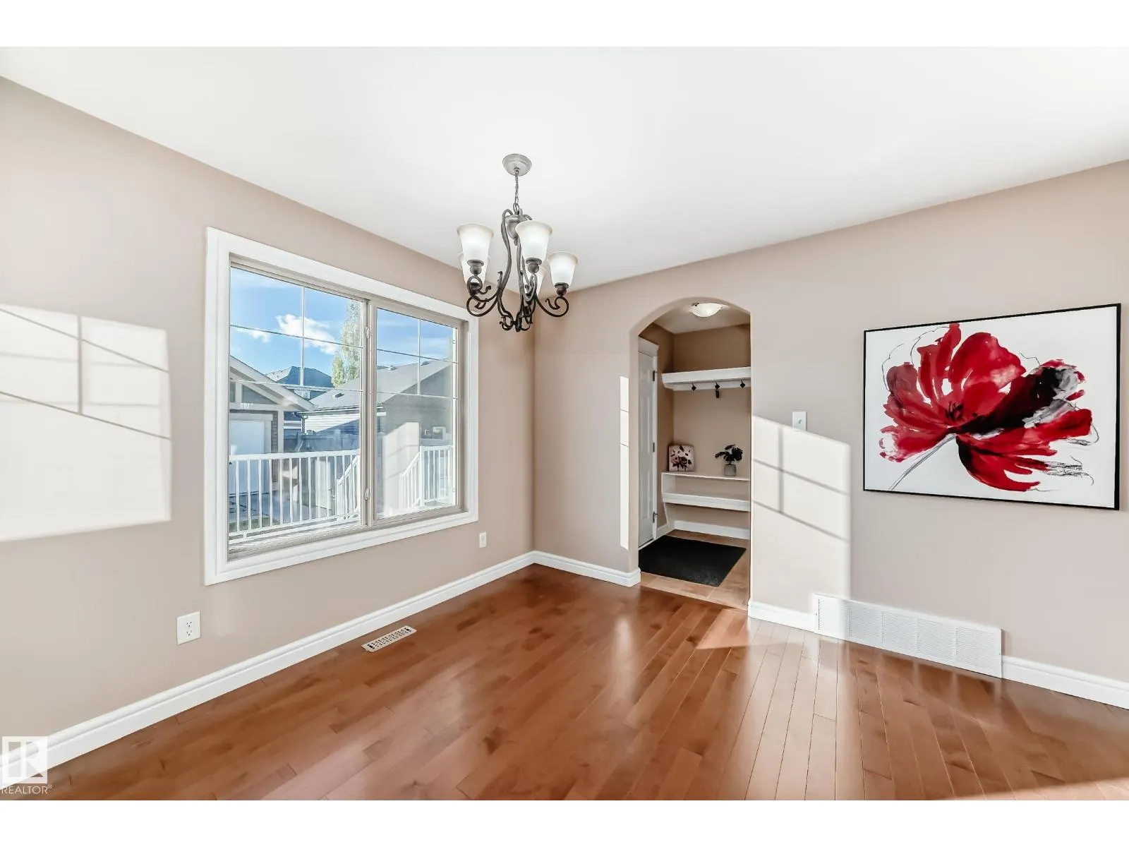283 GRIESBACH RD NW