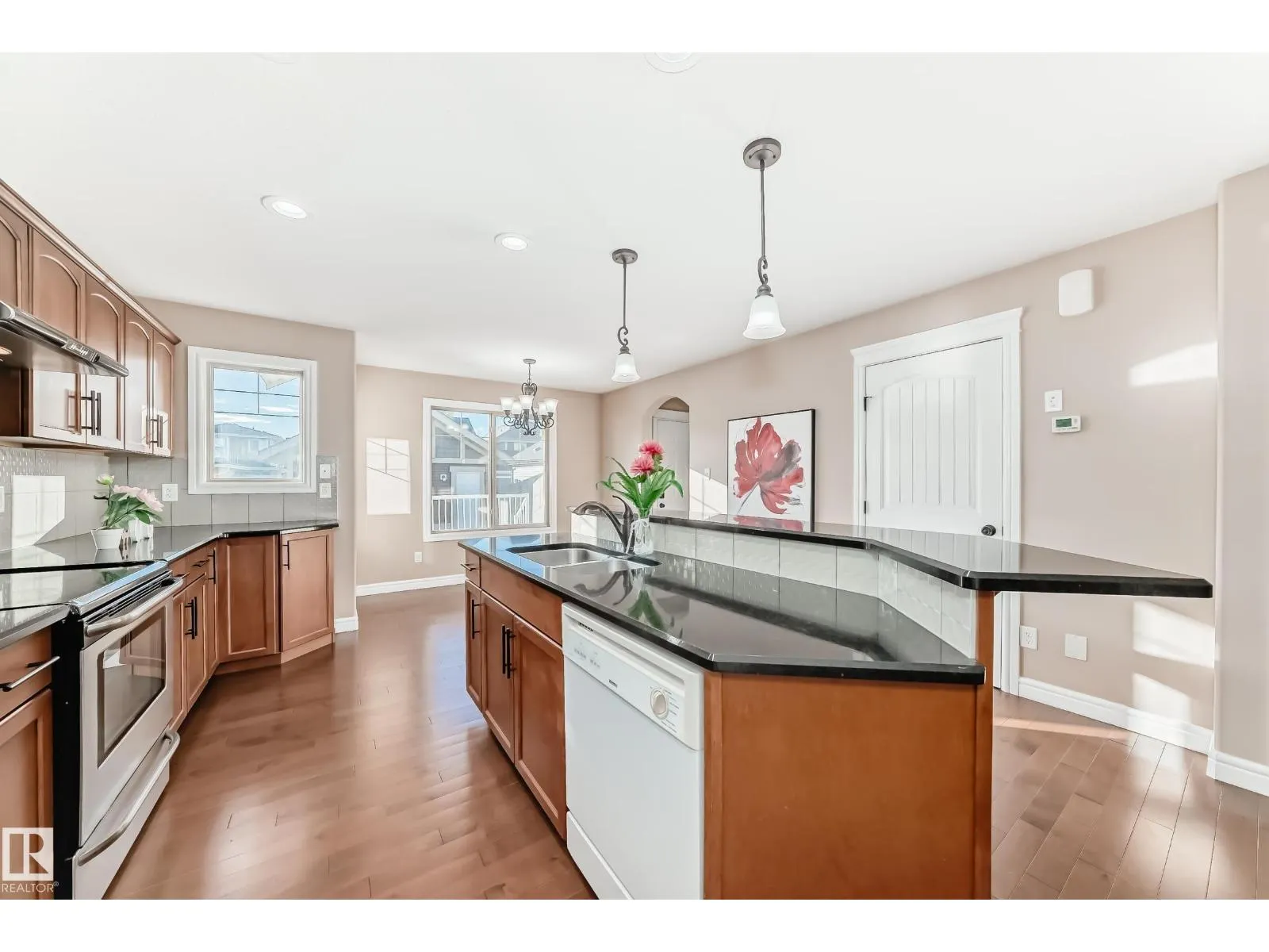 283 GRIESBACH RD NW