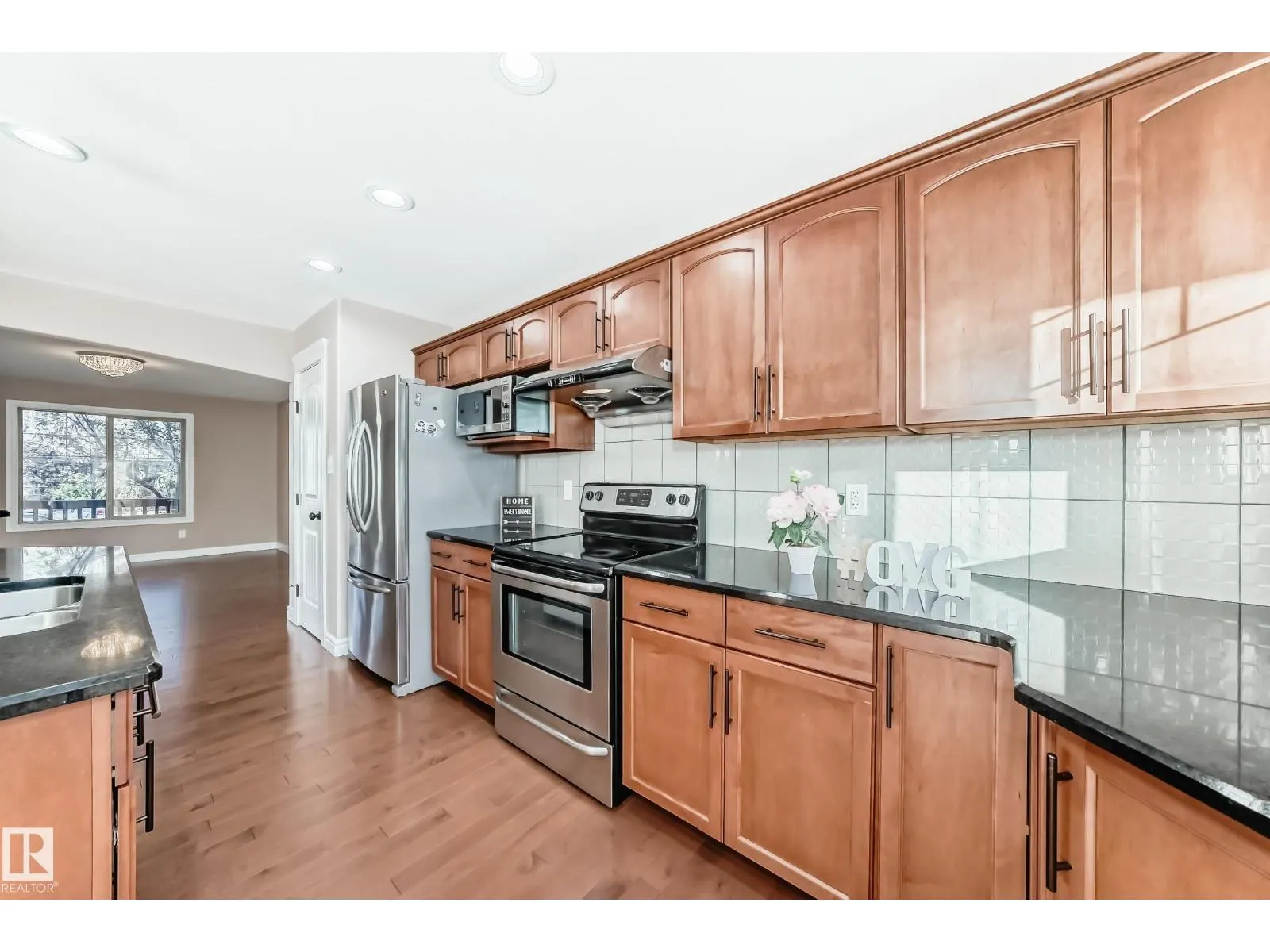 283 GRIESBACH RD NW