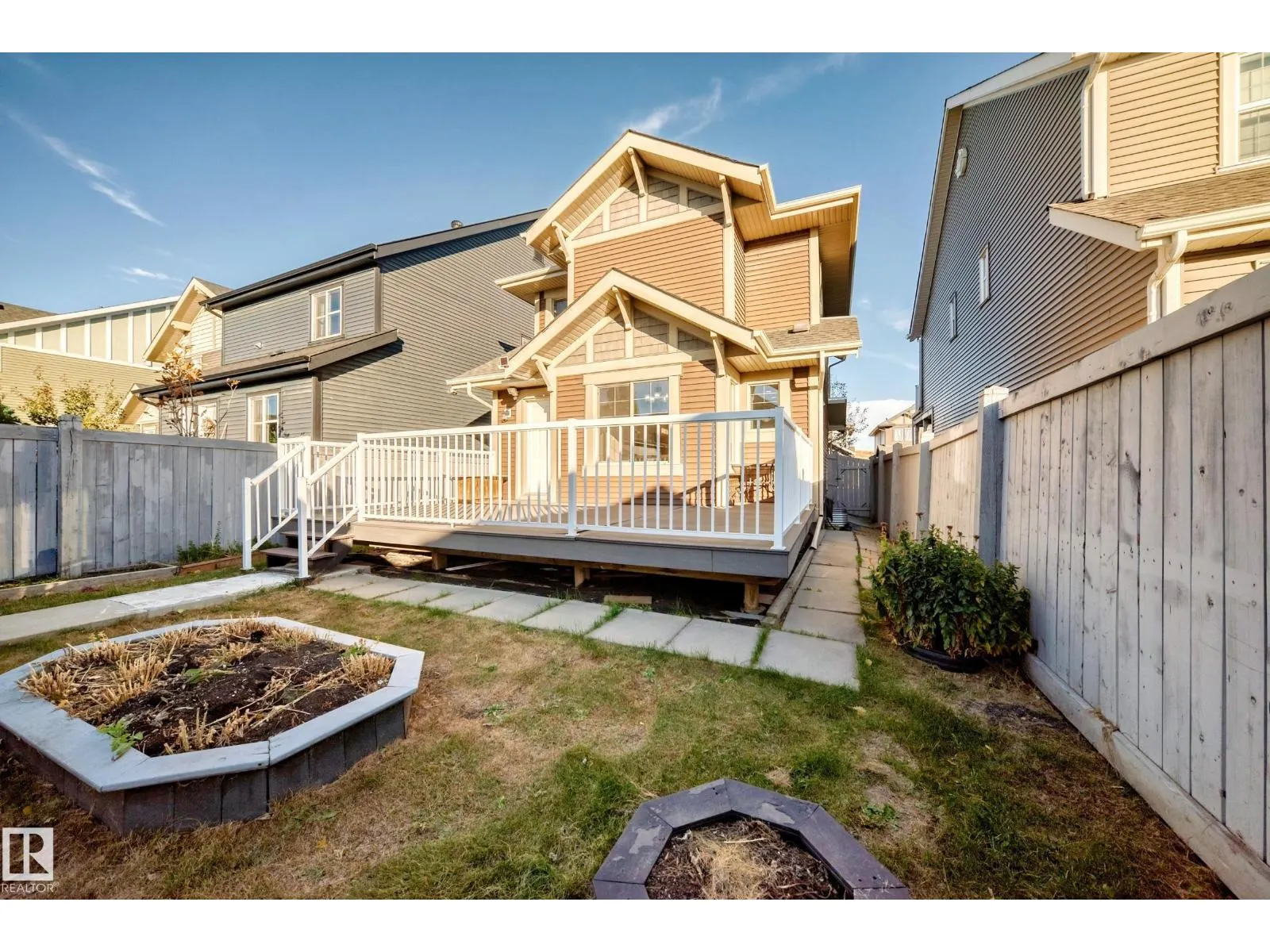 283 GRIESBACH RD NW