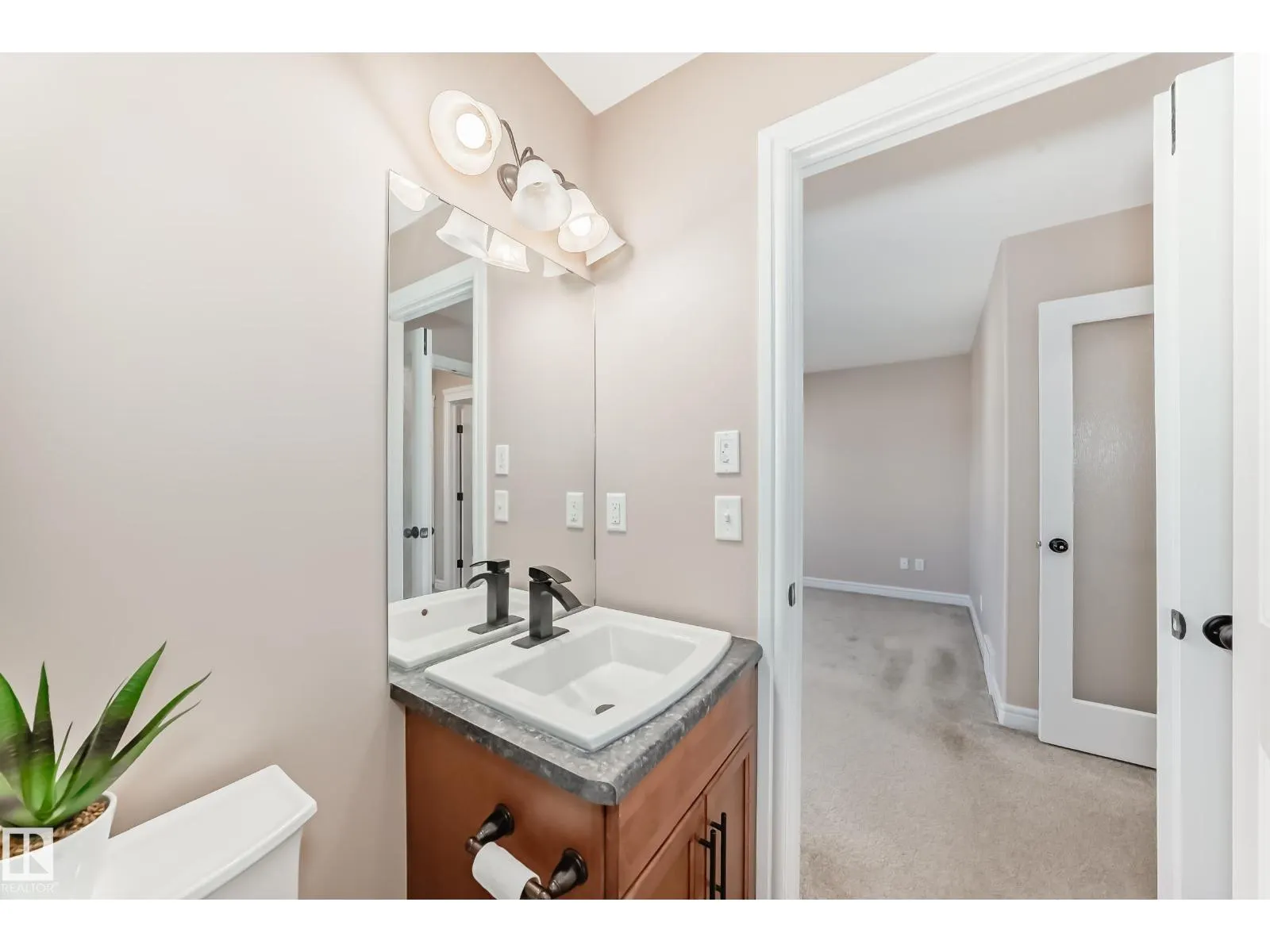 283 GRIESBACH RD NW